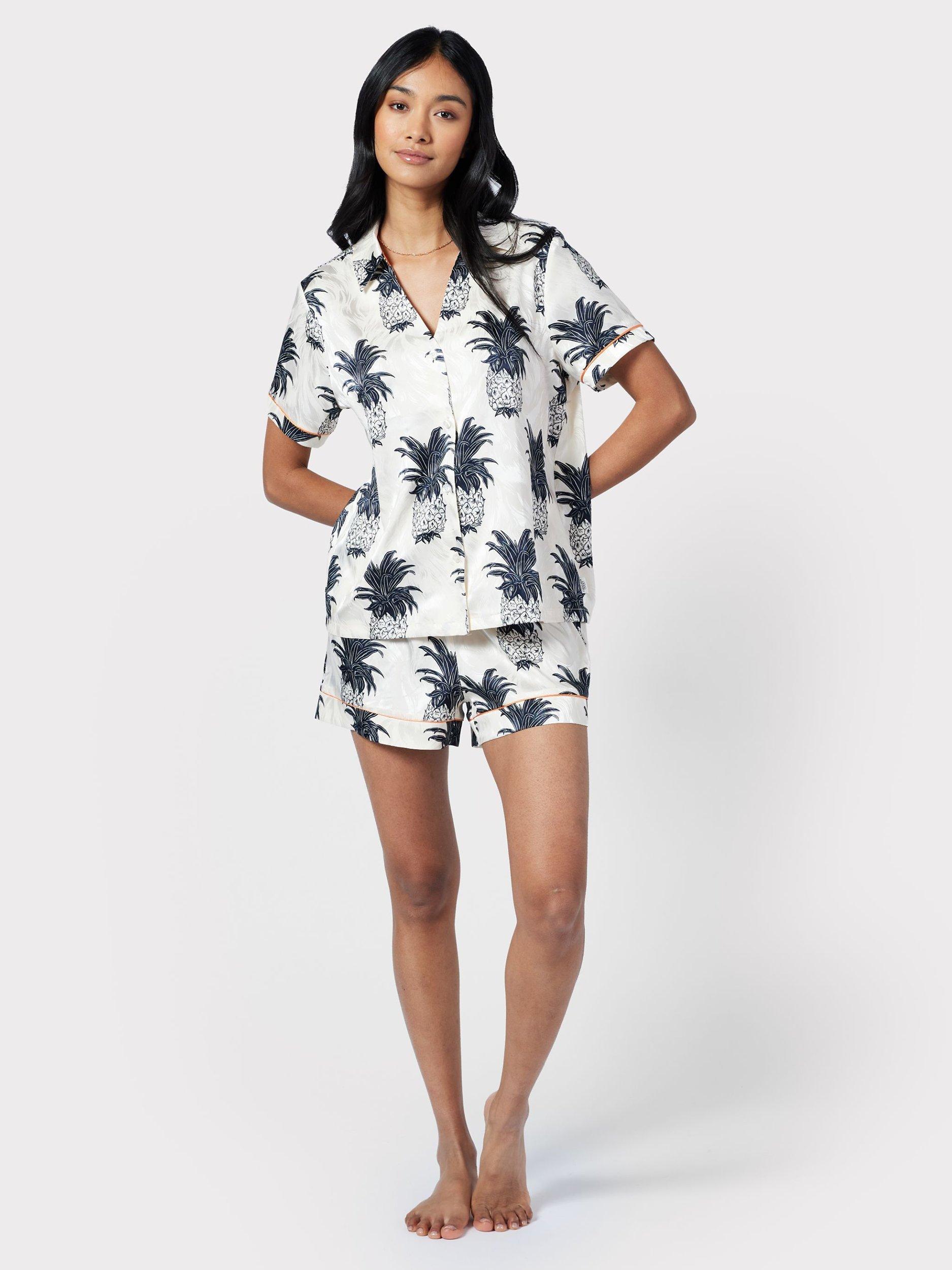 Chelsea Peers Satin Jacquard Pineapple Short Pyjama Set, Off White