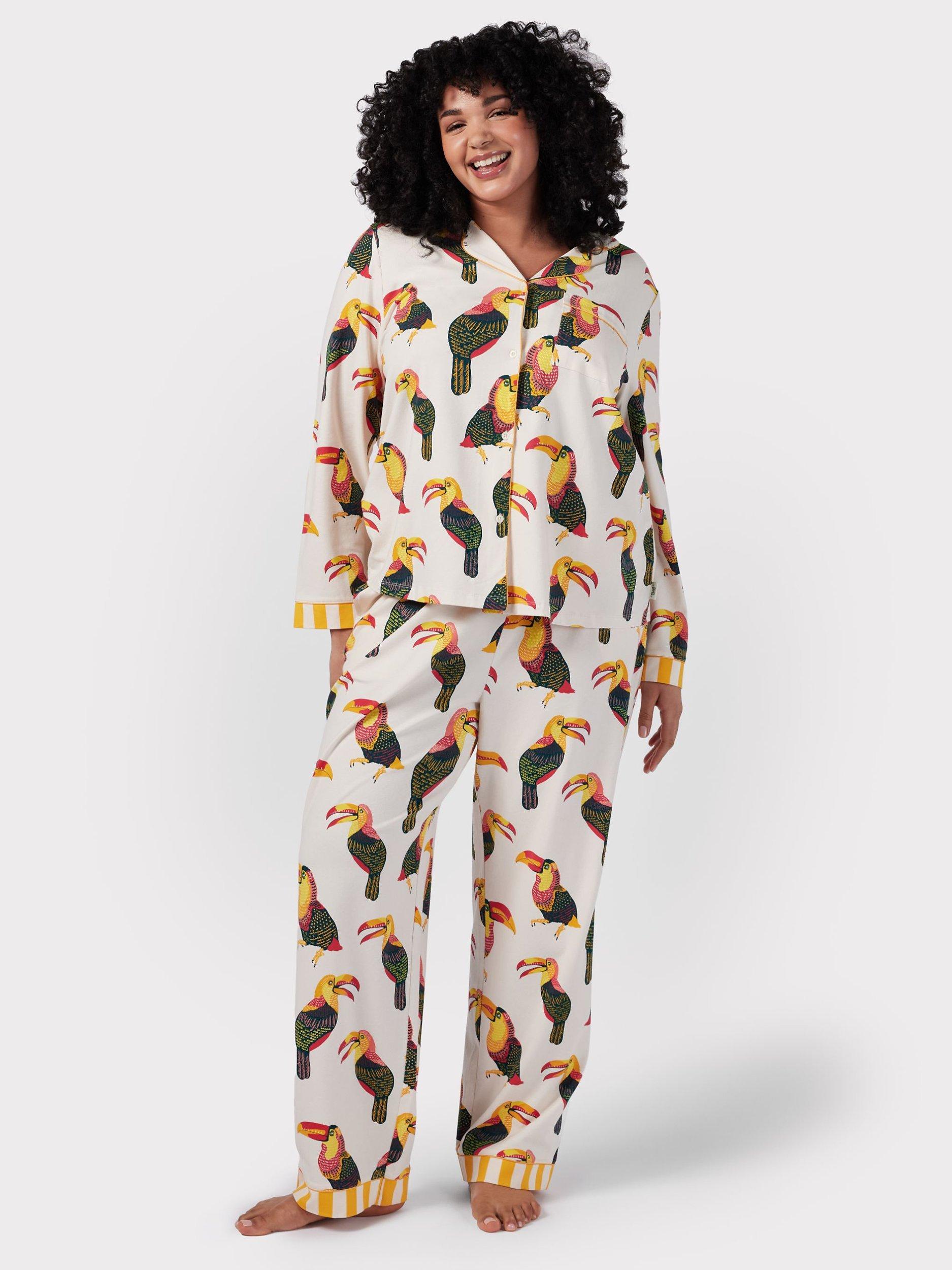 Chelsea Peers Curve Organic Cotton Blend Toucan Long Pyjama Set, Off White