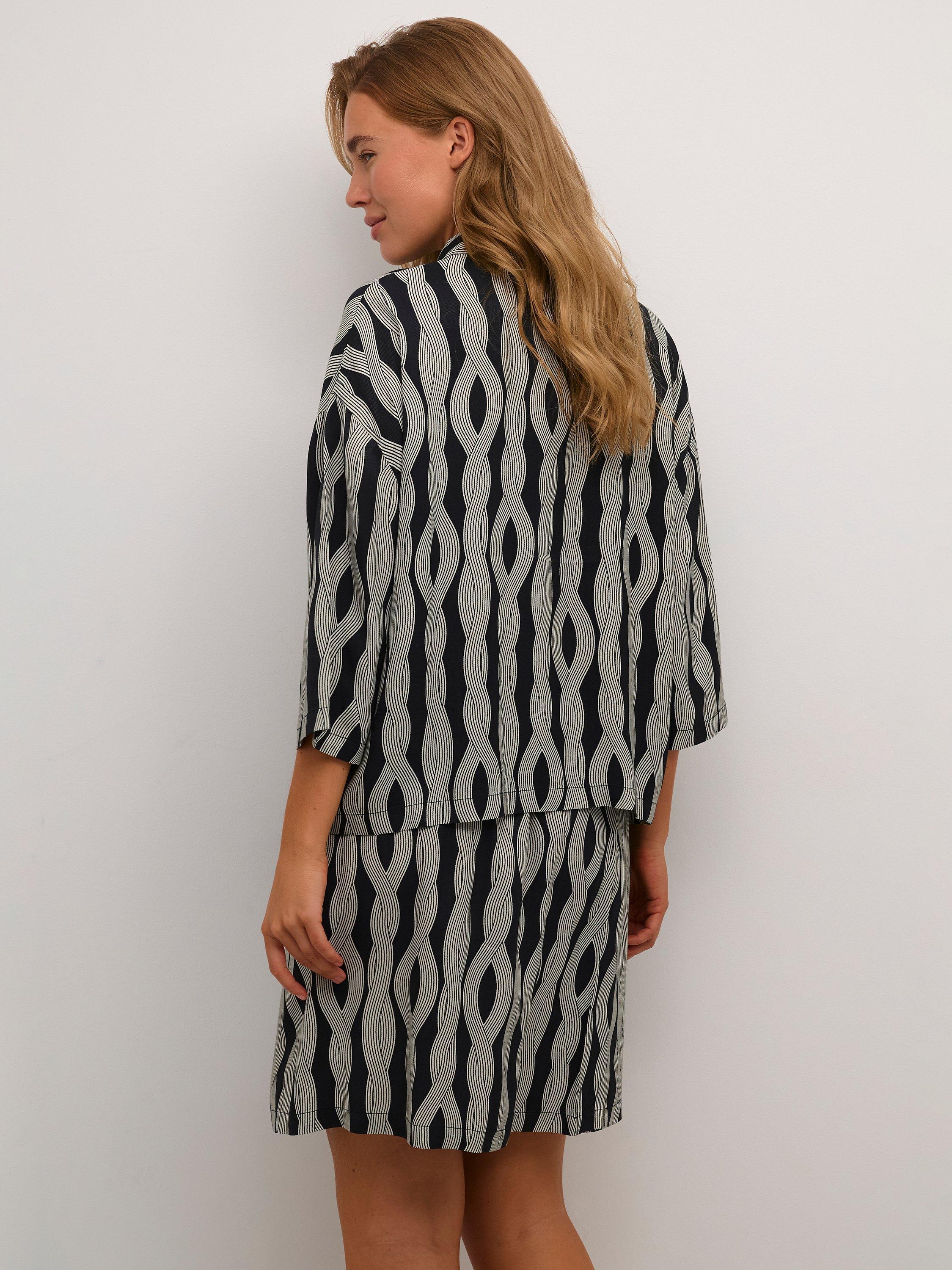 Product image 2 of 5, which shows KAFFE Carlbie Ecovero Casual Fit 3/4 Sleeve Shirt, Black, 10