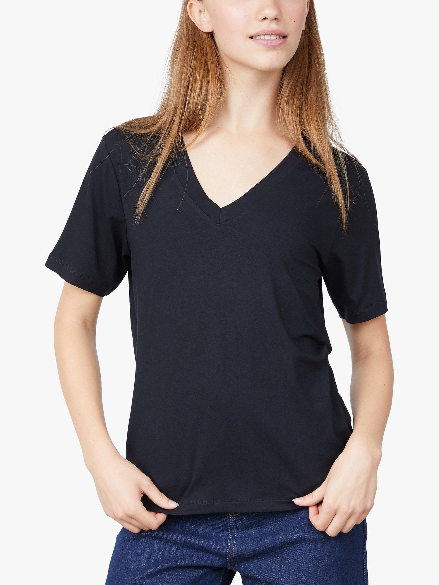 Product image 1 of 4, which shows Sisters Point Pidan Short Sleeve T-Shirt, Black, XS