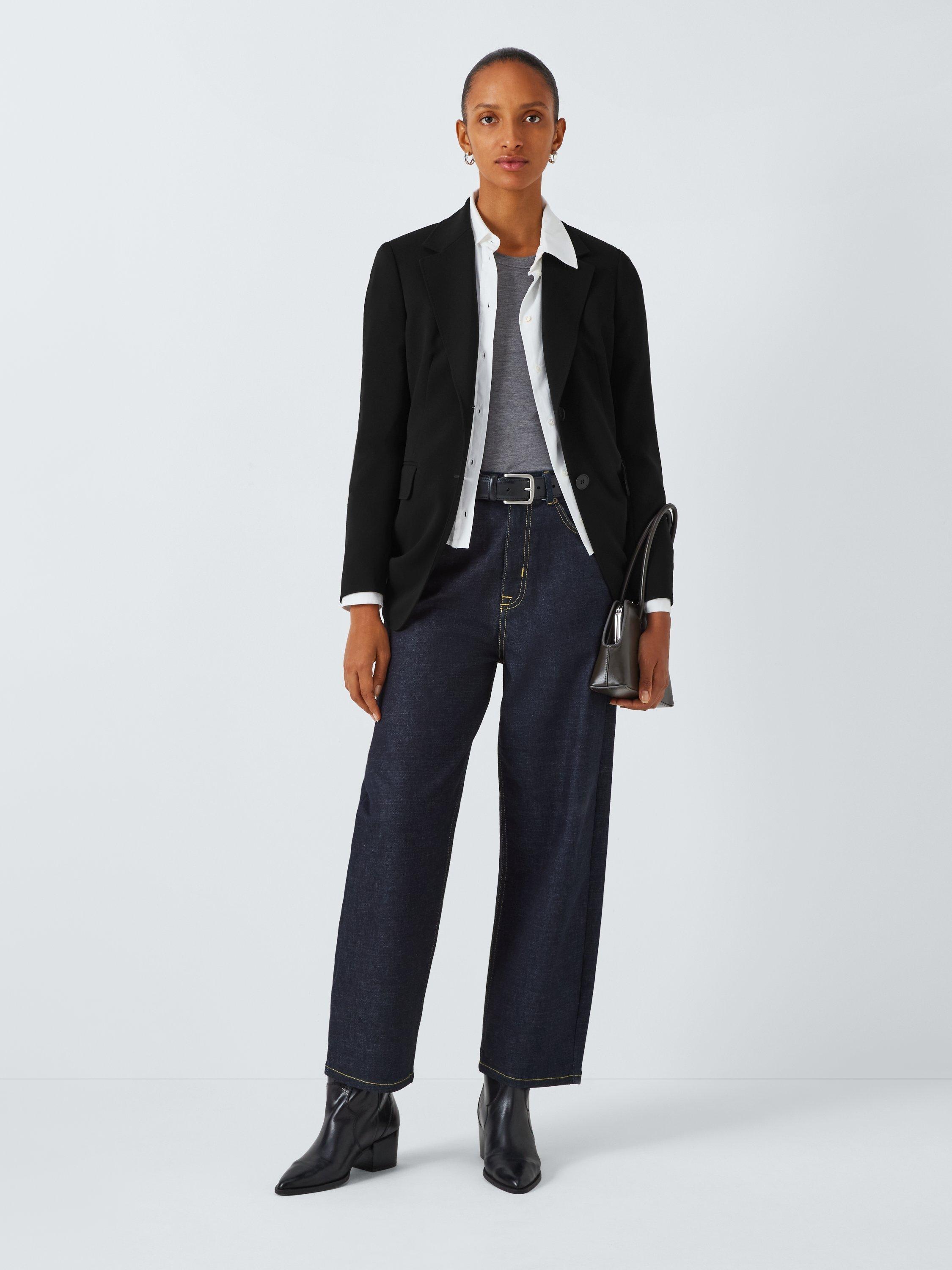 Product image 3 of 6, which shows LINZ Jacket BK