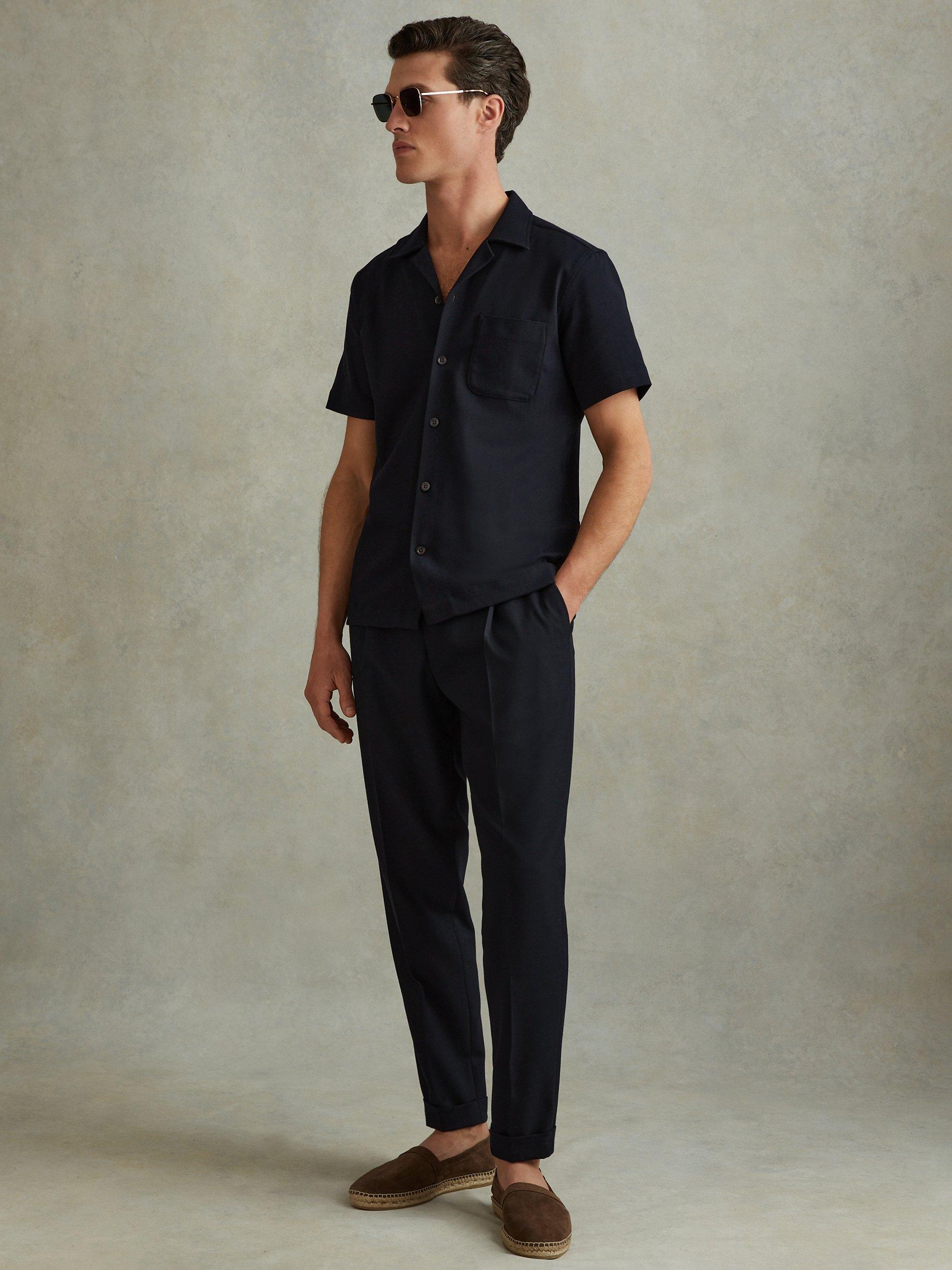 Product image 1 of 4, which shows Reiss Nitus Herringbone Short Sleeve Shirt, Navy, XS