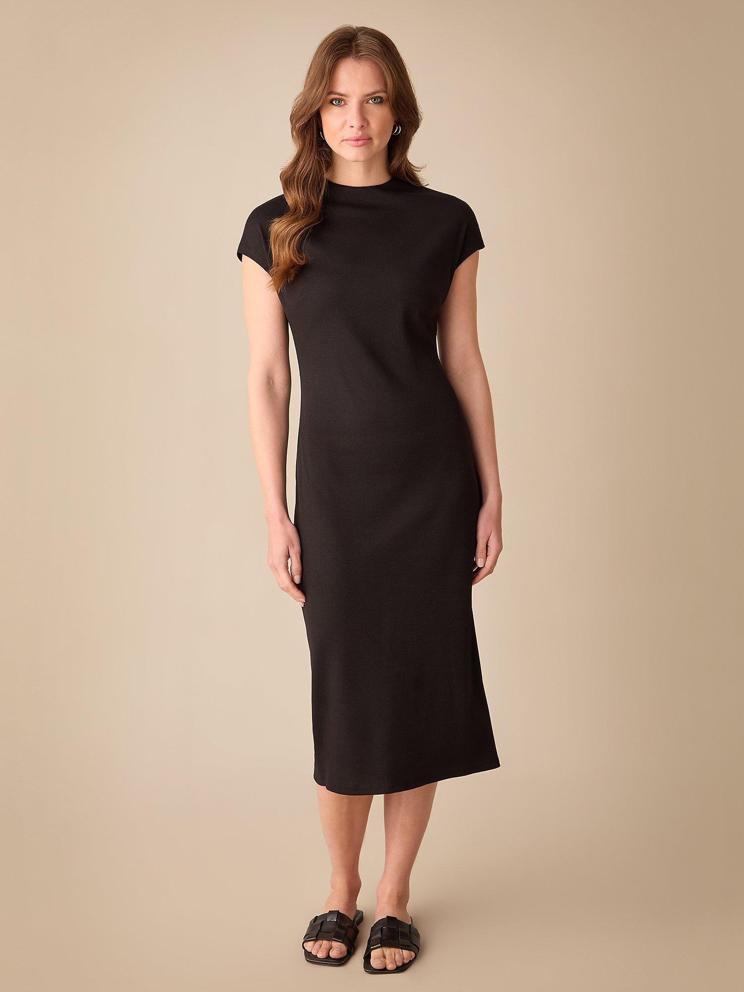 Ro Zo Petite Narrow Rib Knit Midi Dress