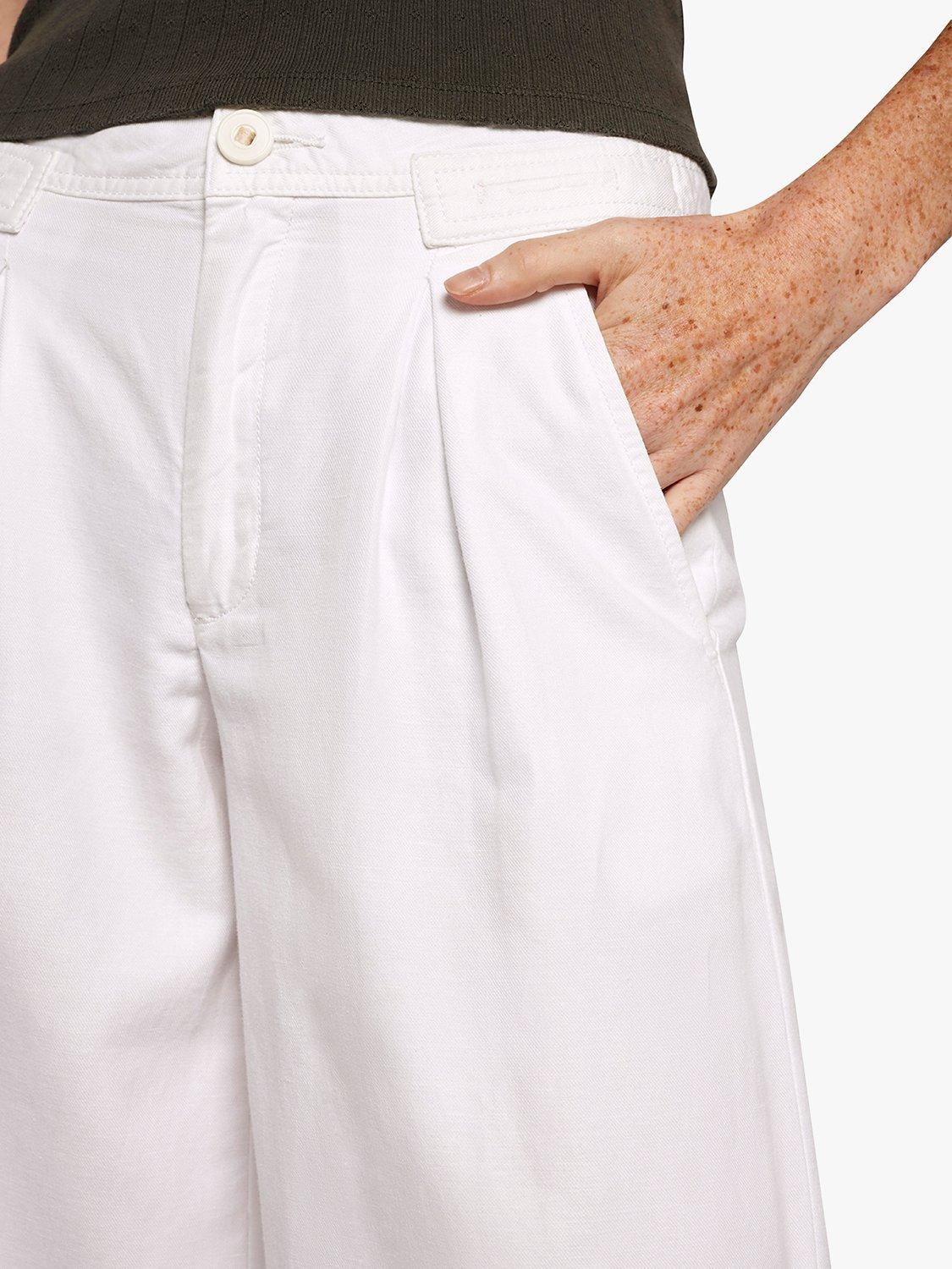 Product image 4 of 6, which shows Current/Elliott The Markey Linen Blend Wide Leg Trousers, White, W25/L33