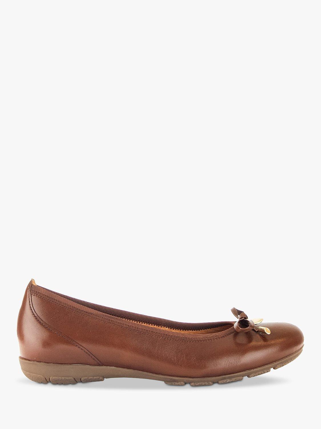 Gabor Ring Leather Bow Detail Pumps Sattel