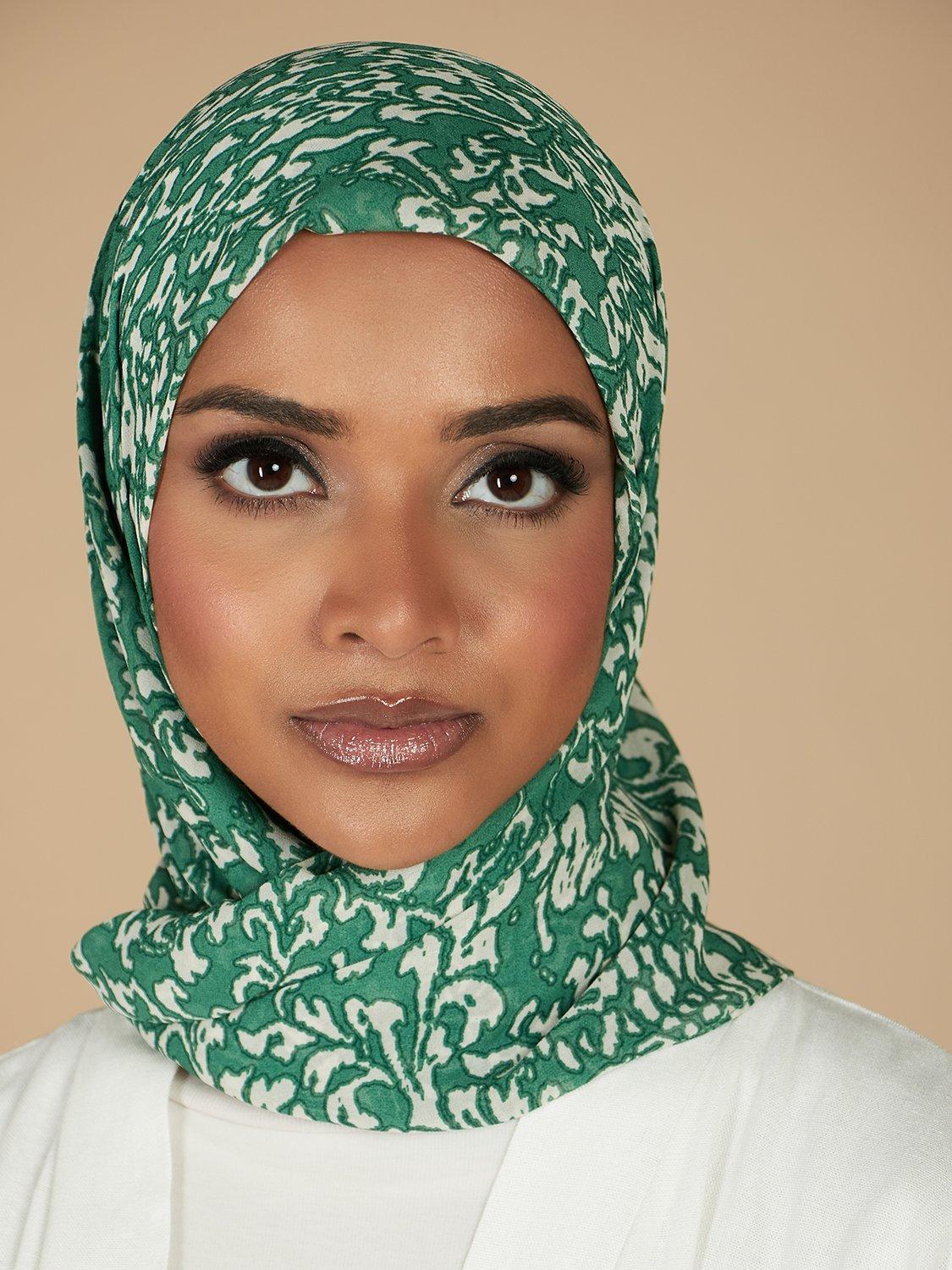 Aab Verdant Print Hijab, Multi, One Size