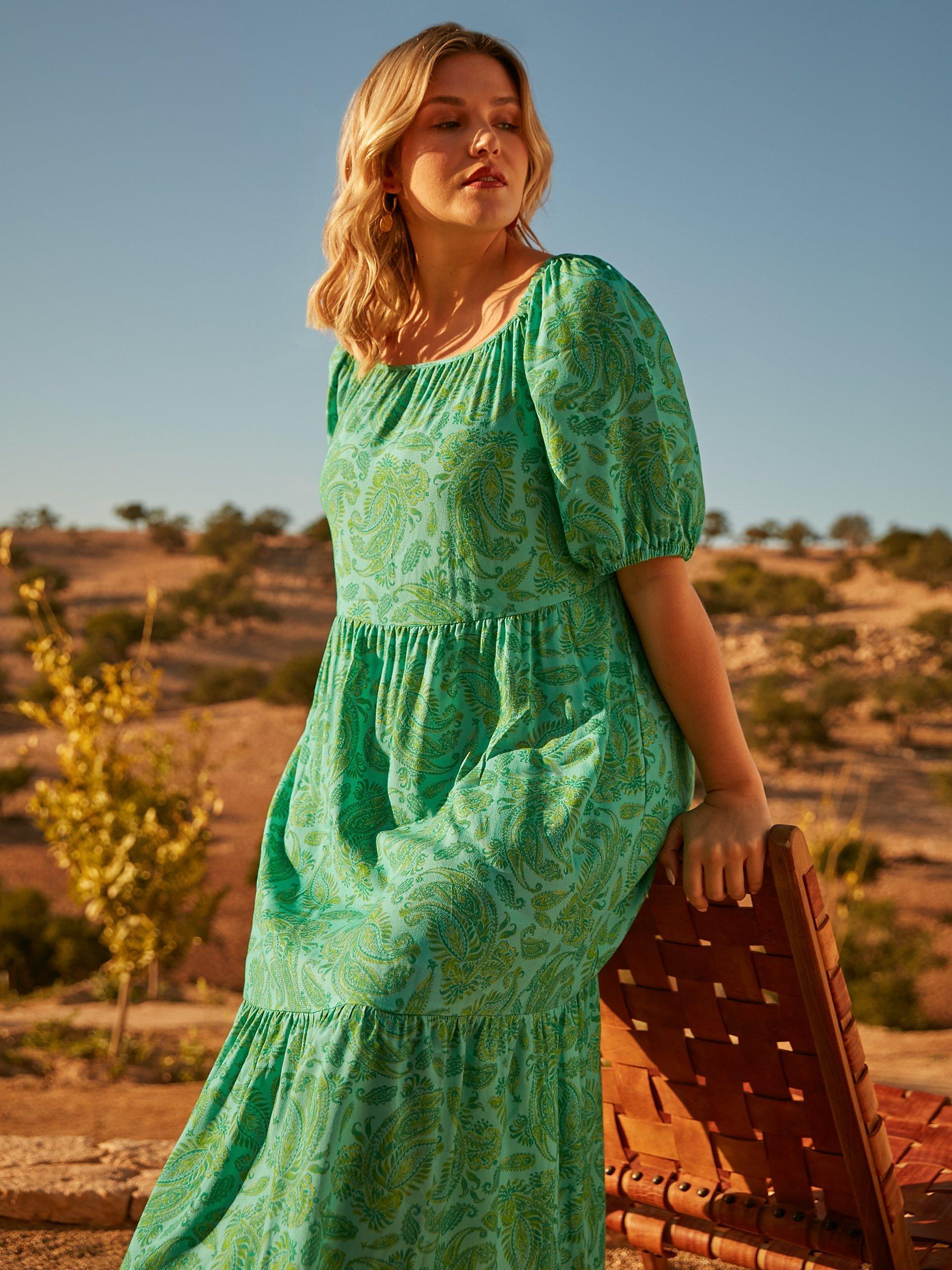 Live Unlimited Curve Petite Paisley Puff Sleeve Midi Dress Green