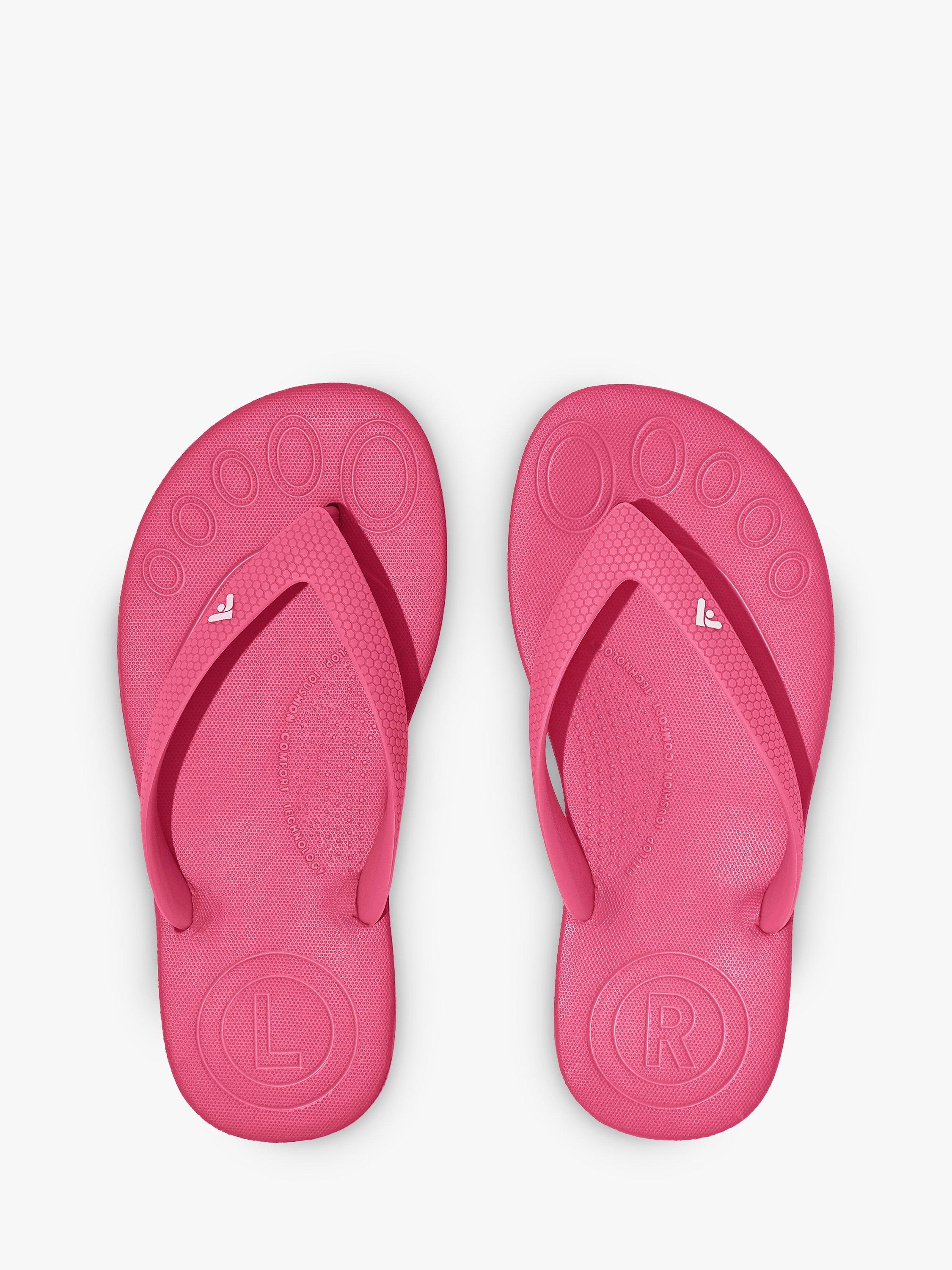 Product image 4 of 4, which shows FitFlop Kids' Iqushion Flip Flops, Pink Jam, 1 Jnr