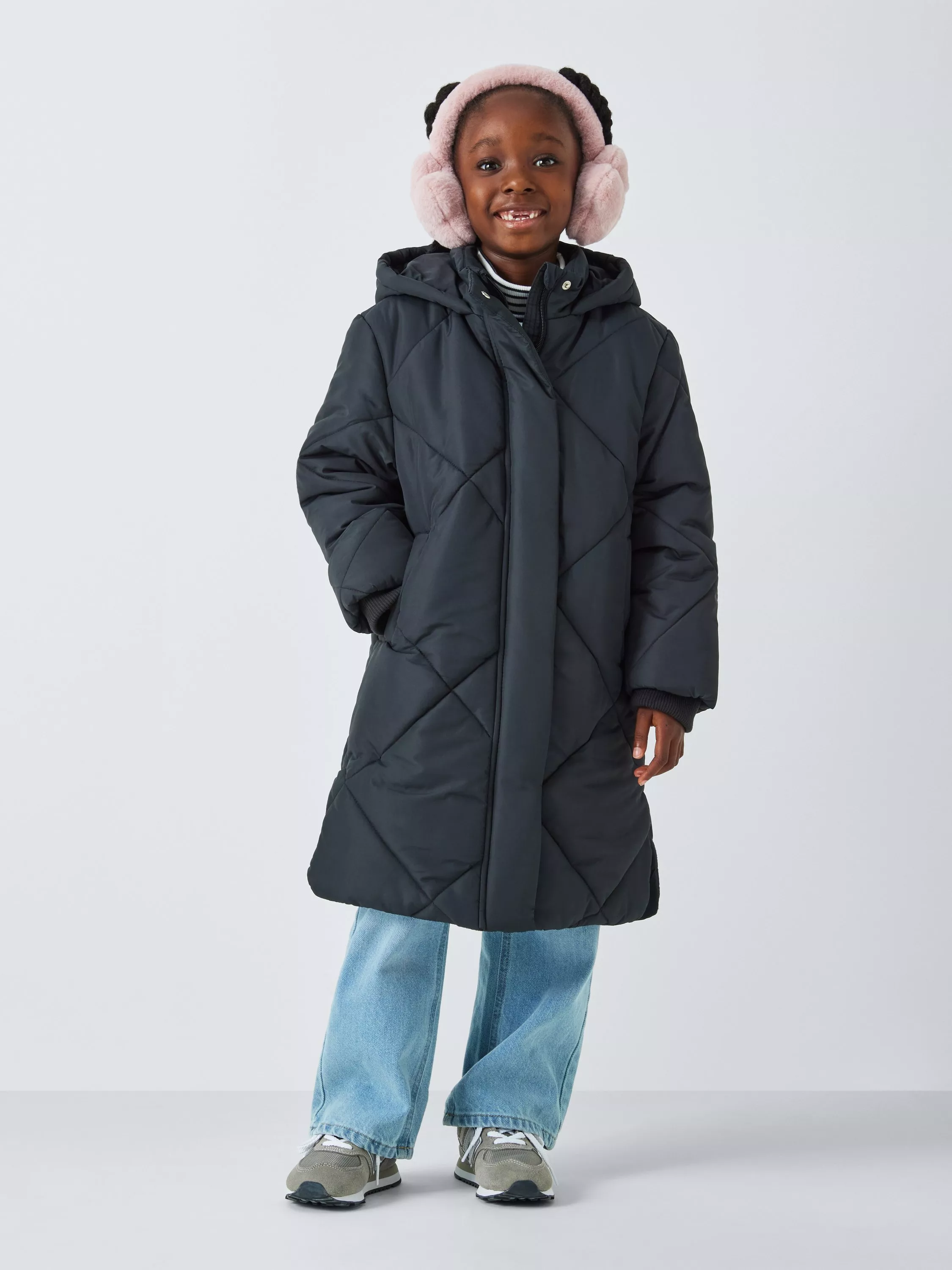 Girls black hooded puffer jacket hotsell