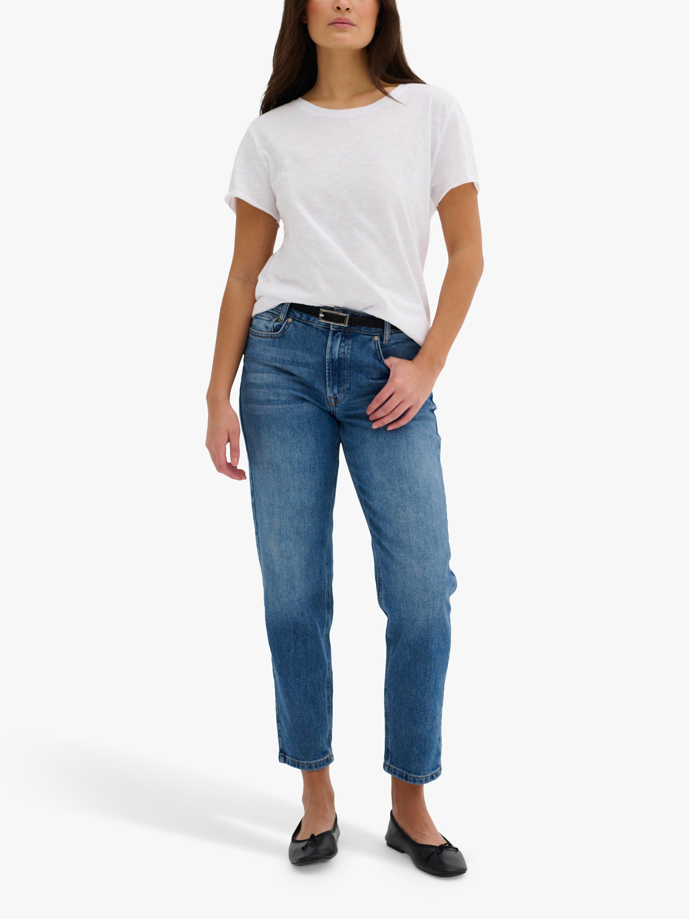 Product image 3 of 5, which shows MY ESSENTIAL WARDROBE Mommy High Tapered Jeans, Medium Blue Retro Wash, 26S
