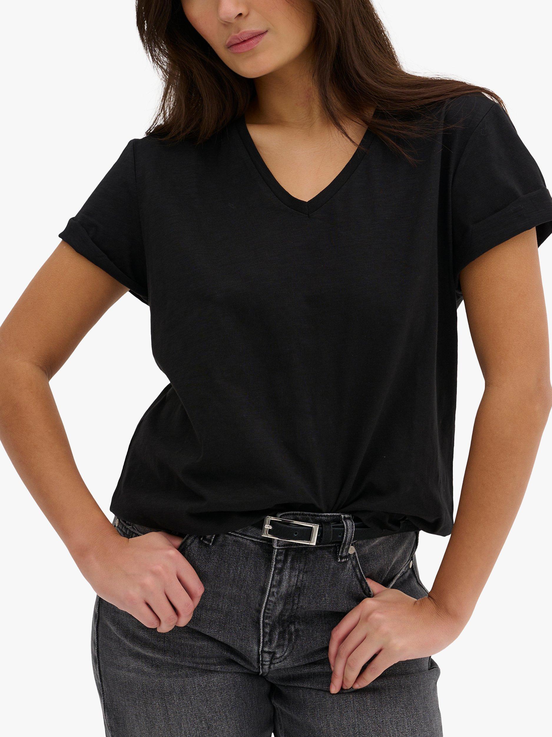 MY ESSENTIAL WARDROBE V-Neck T-Shirt