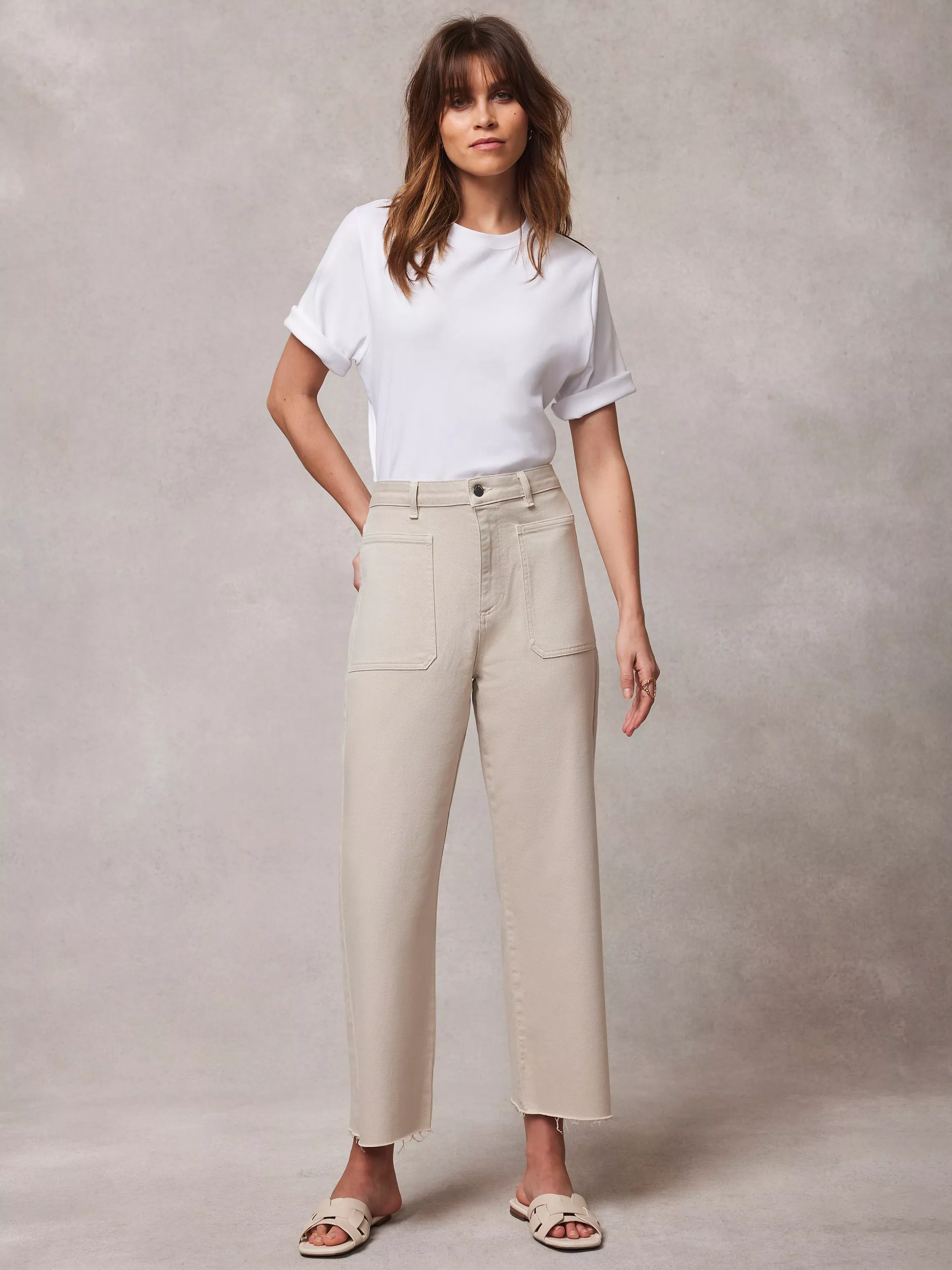 Mint velvet cropped trousers hotsell