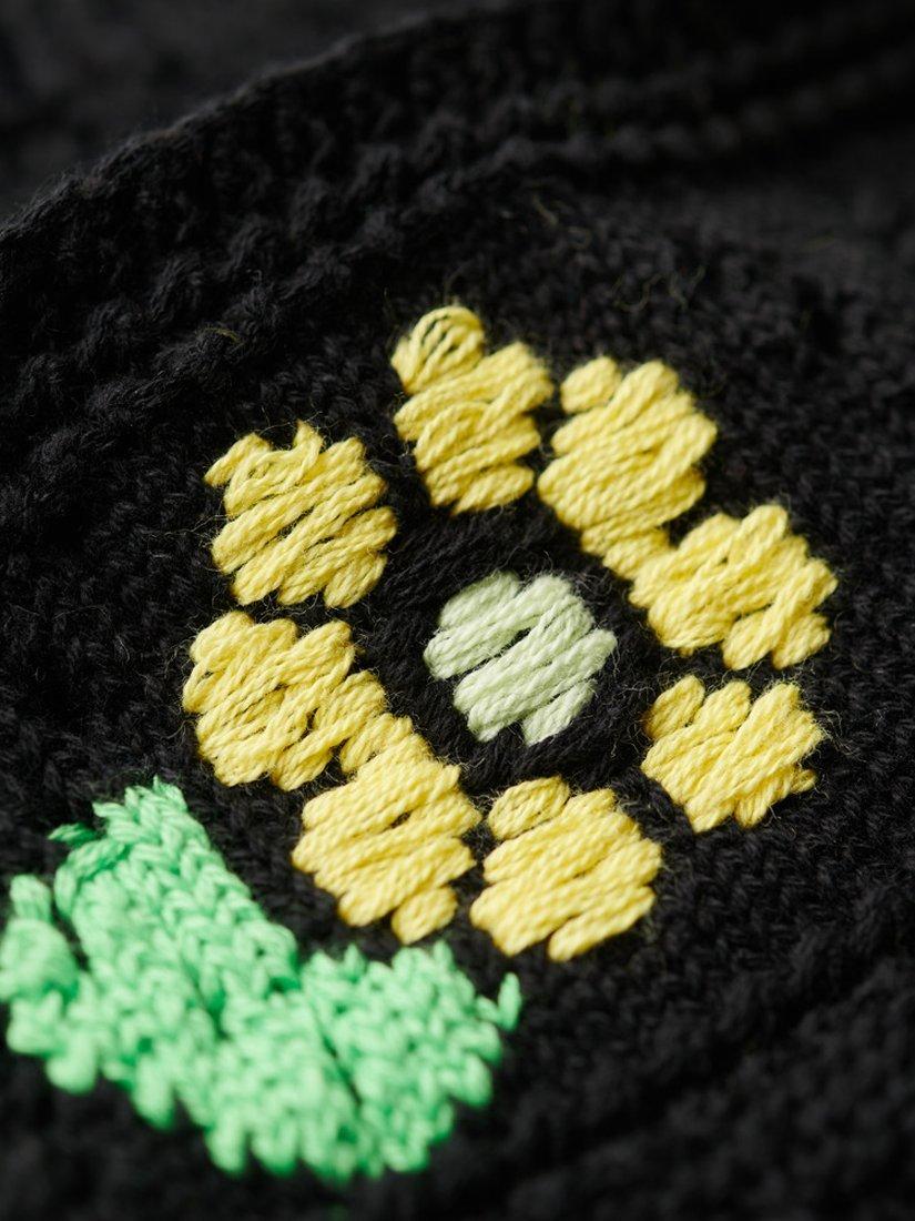 Product image 4 of 4, which shows Superdry Halterneck Crochet Flower Crop Top, Black, 6