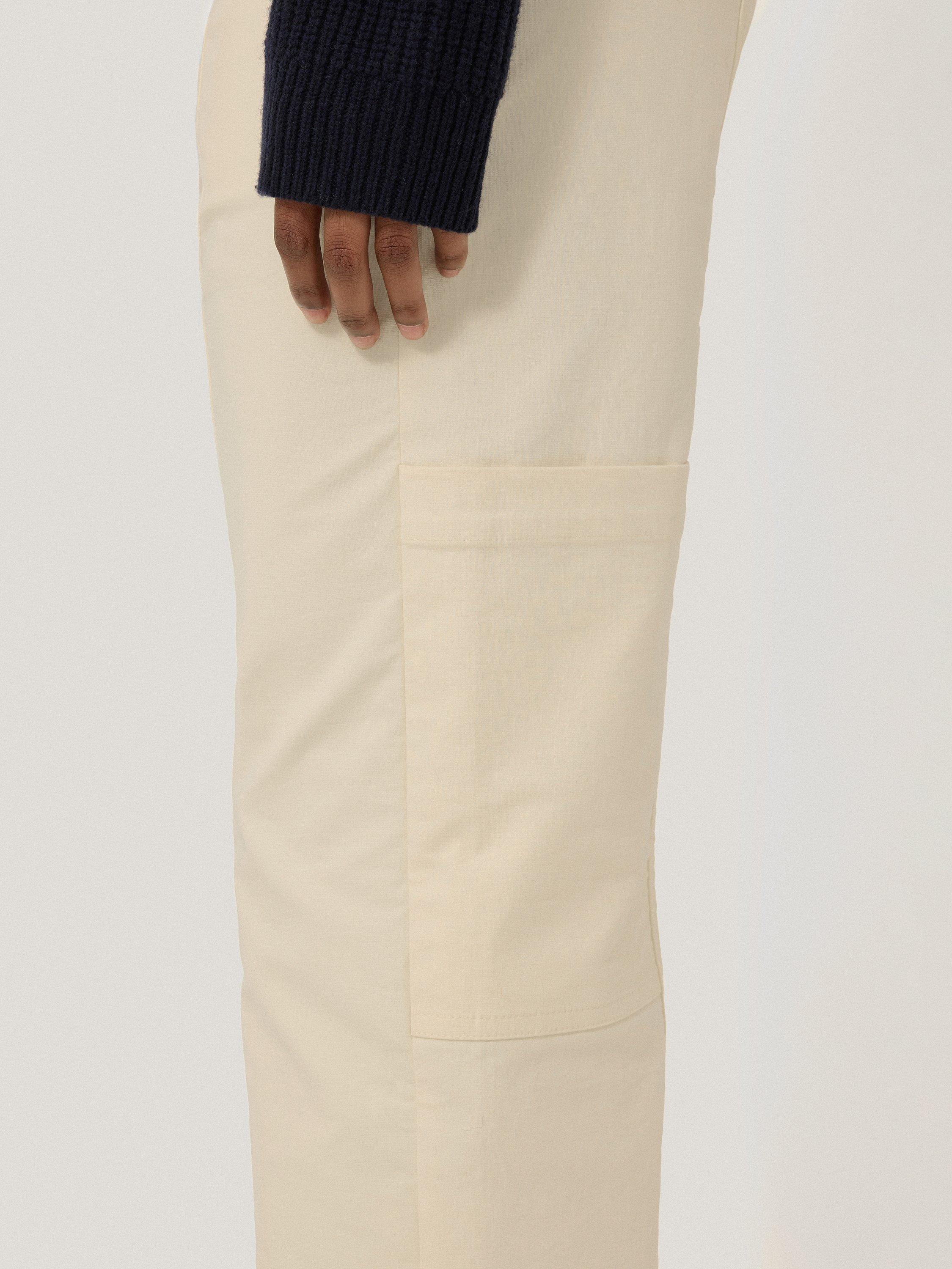 Product image 4 of 7, which shows Jigsaw Hatton Cargo Crop Trousers, Cream, 6