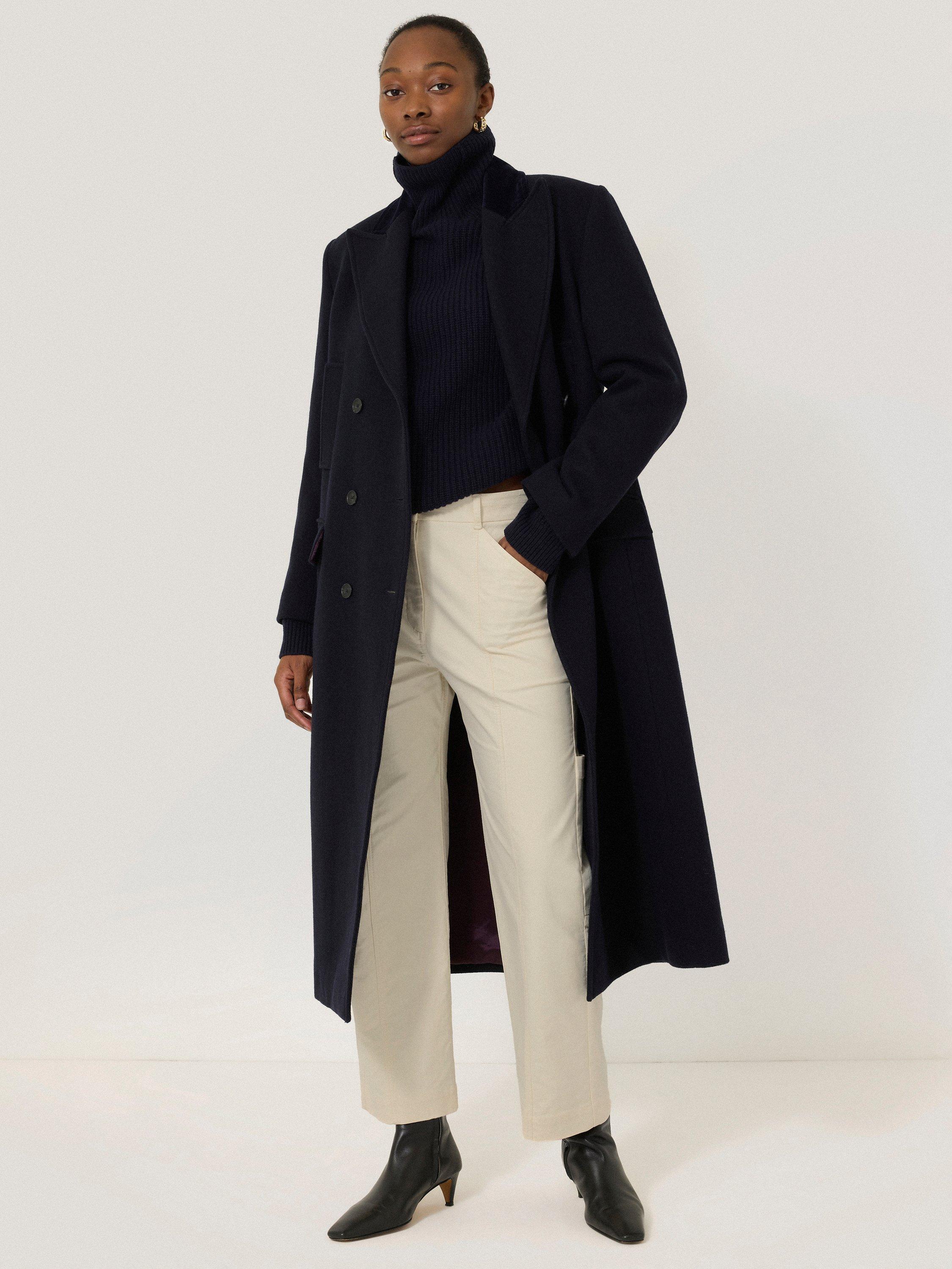 Product image 6 of 7, which shows Jigsaw Hatton Cargo Crop Trousers, Cream, 6