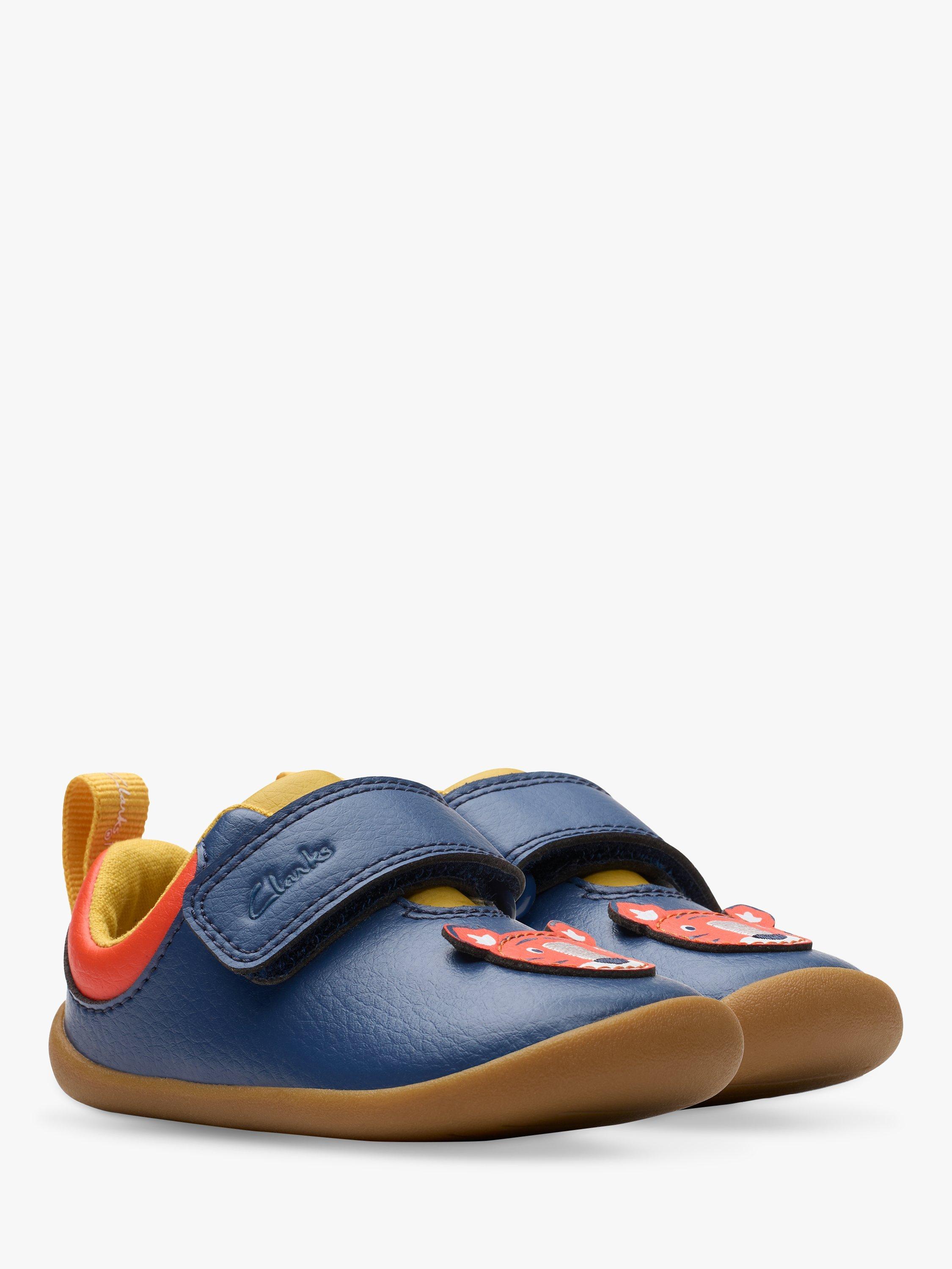 Product image 4 of 7, which shows Clarks Baby Roamer Safari Riptape Trainers, Navy, C2F