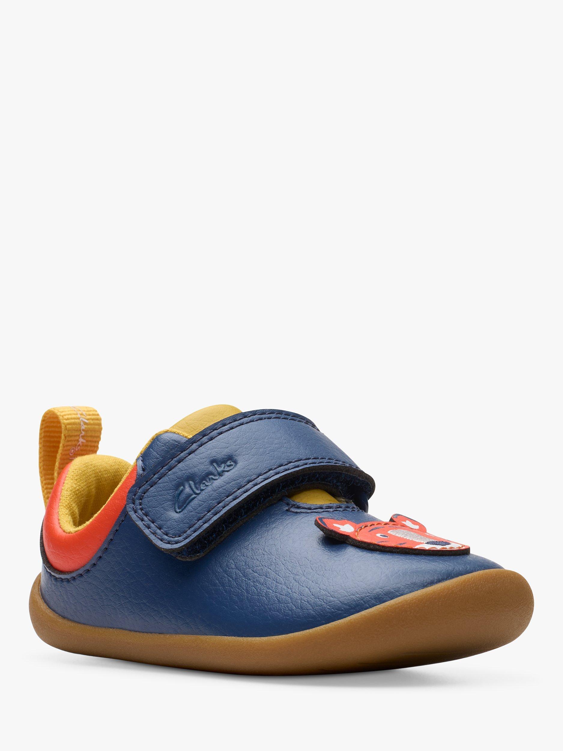 Product image 7 of 7, which shows Clarks Baby Roamer Safari Riptape Trainers, Navy, C2F