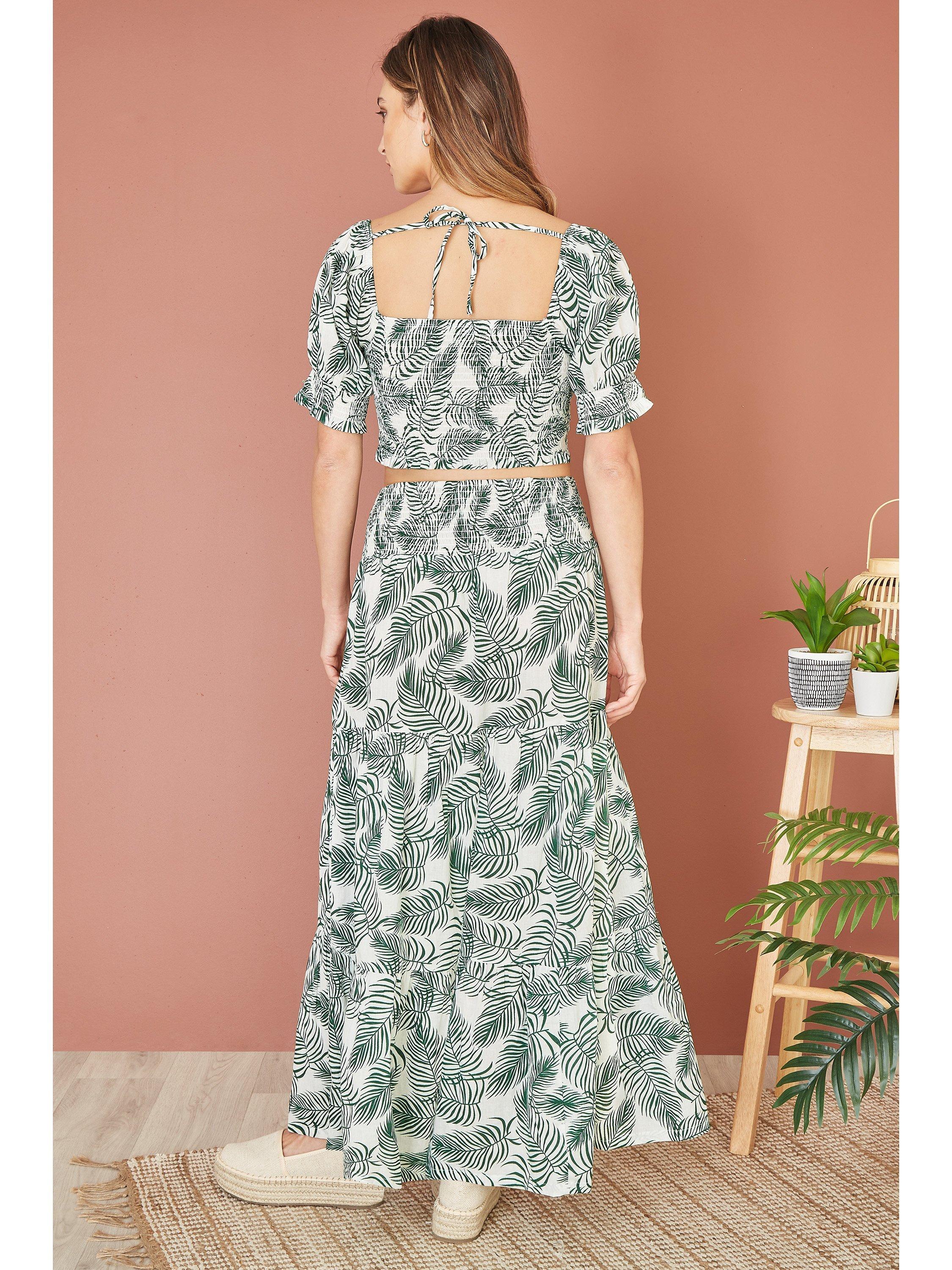 Product image 3 of 4, which shows Yumi Organic Cotton Leaf Print Crop Top, Green, 8