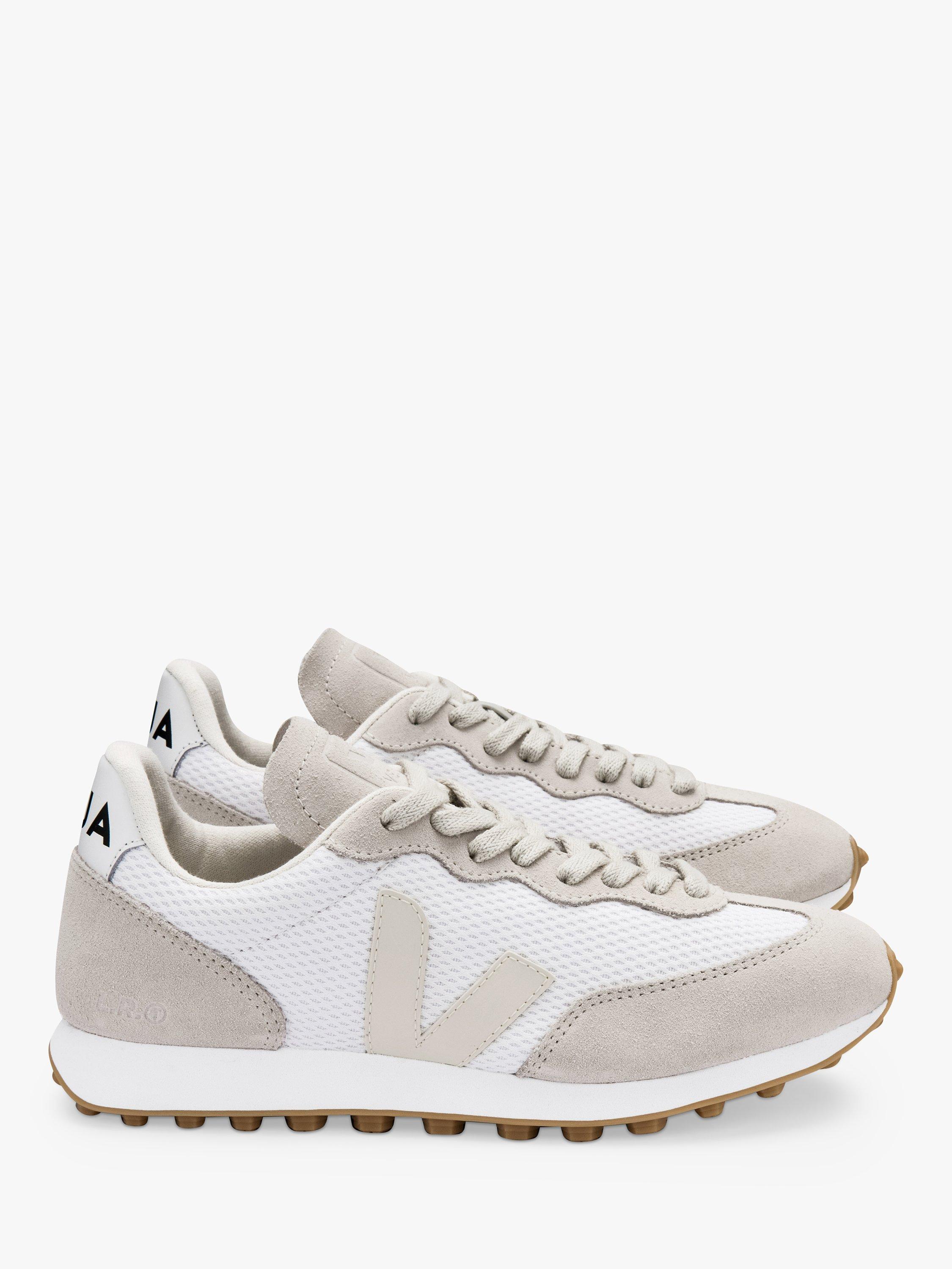 VEJA Rio Branco Mesh Trainers, White/Pierre/Natural, 4