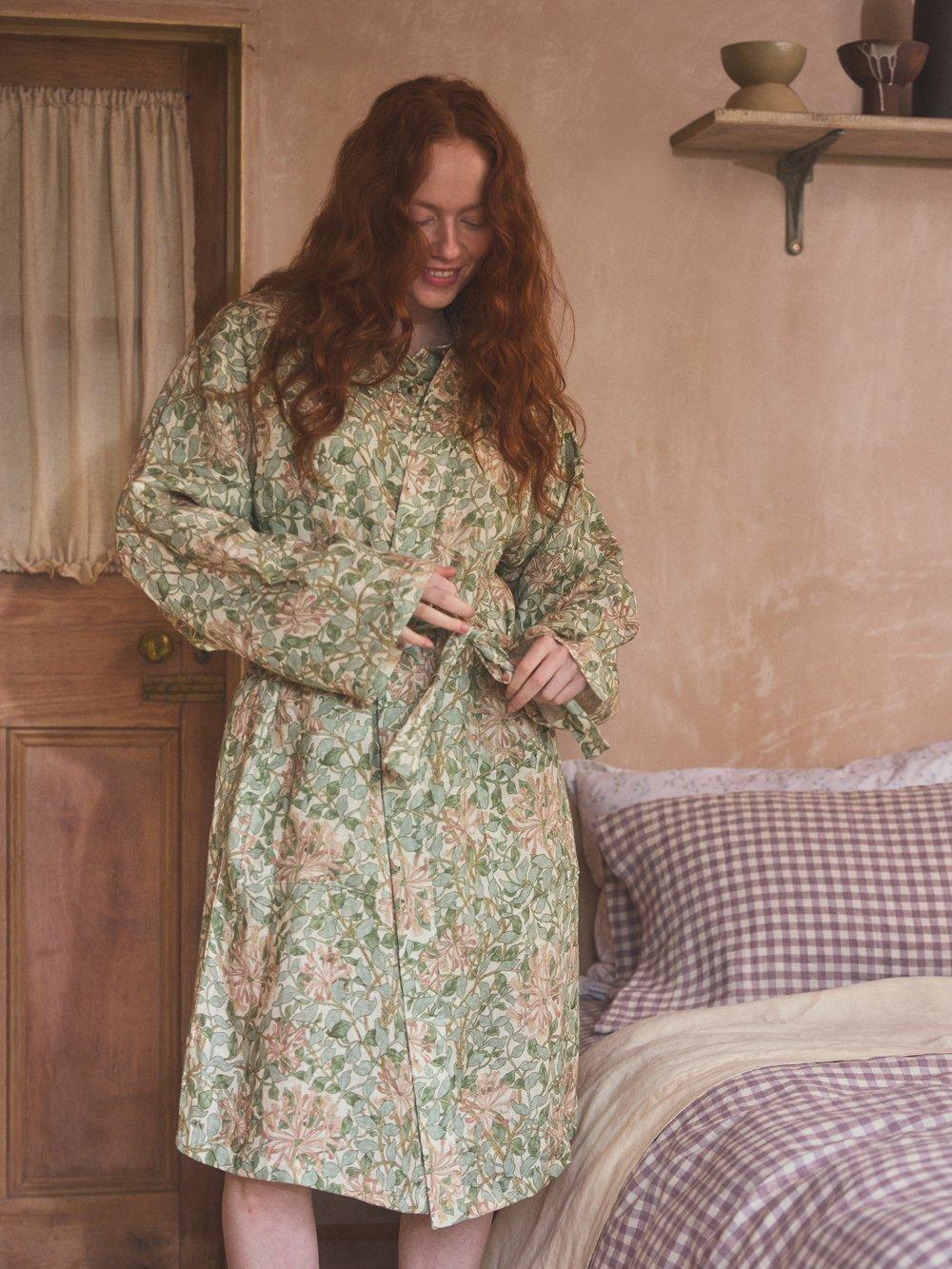 Product image 1 of 4, which shows Piglet in Bed Morris & Co. Ernest Linen Robe, Multi, S-M