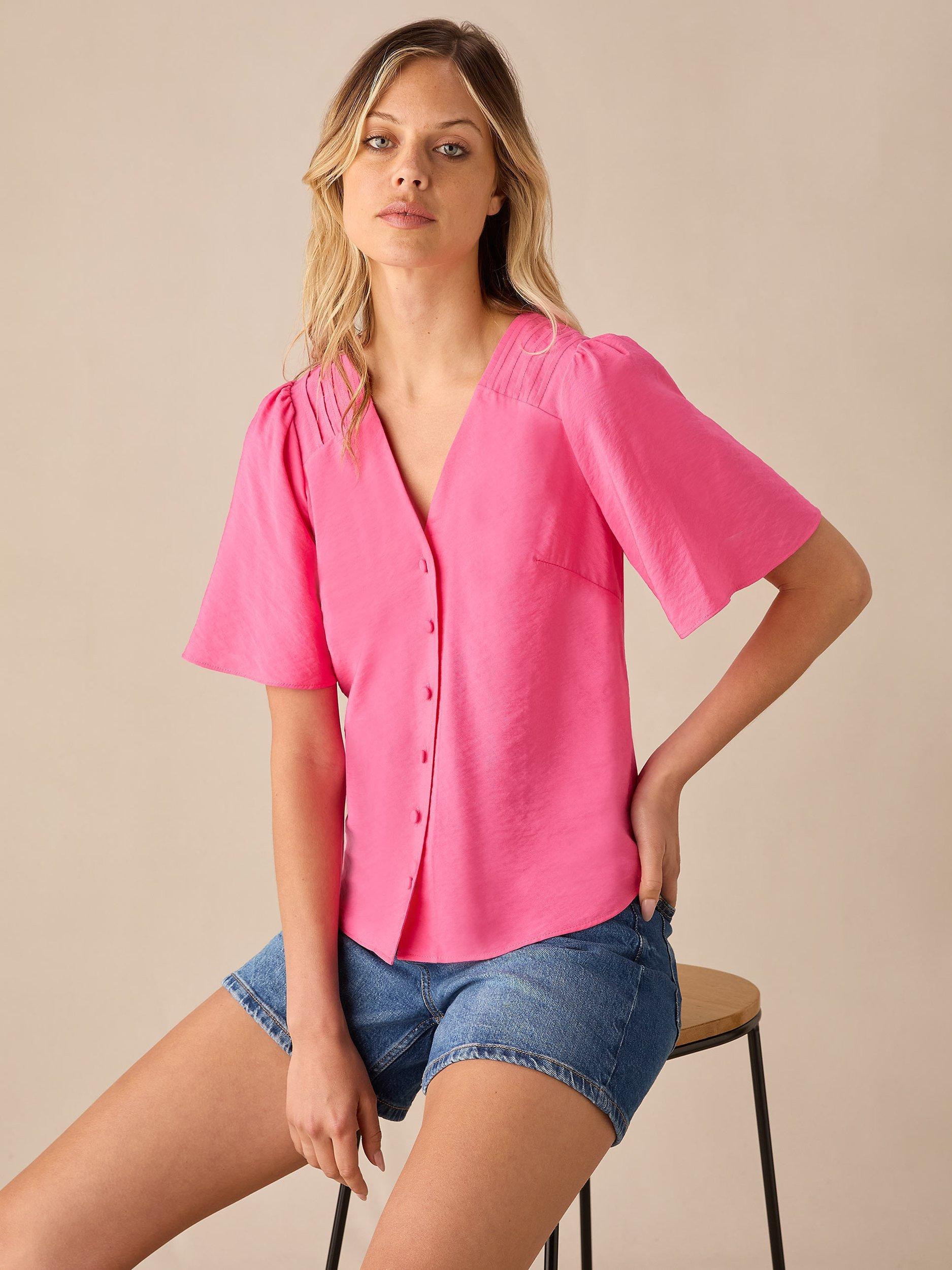 Ro&Zo Flutter Sleeve Blouse, Pink
