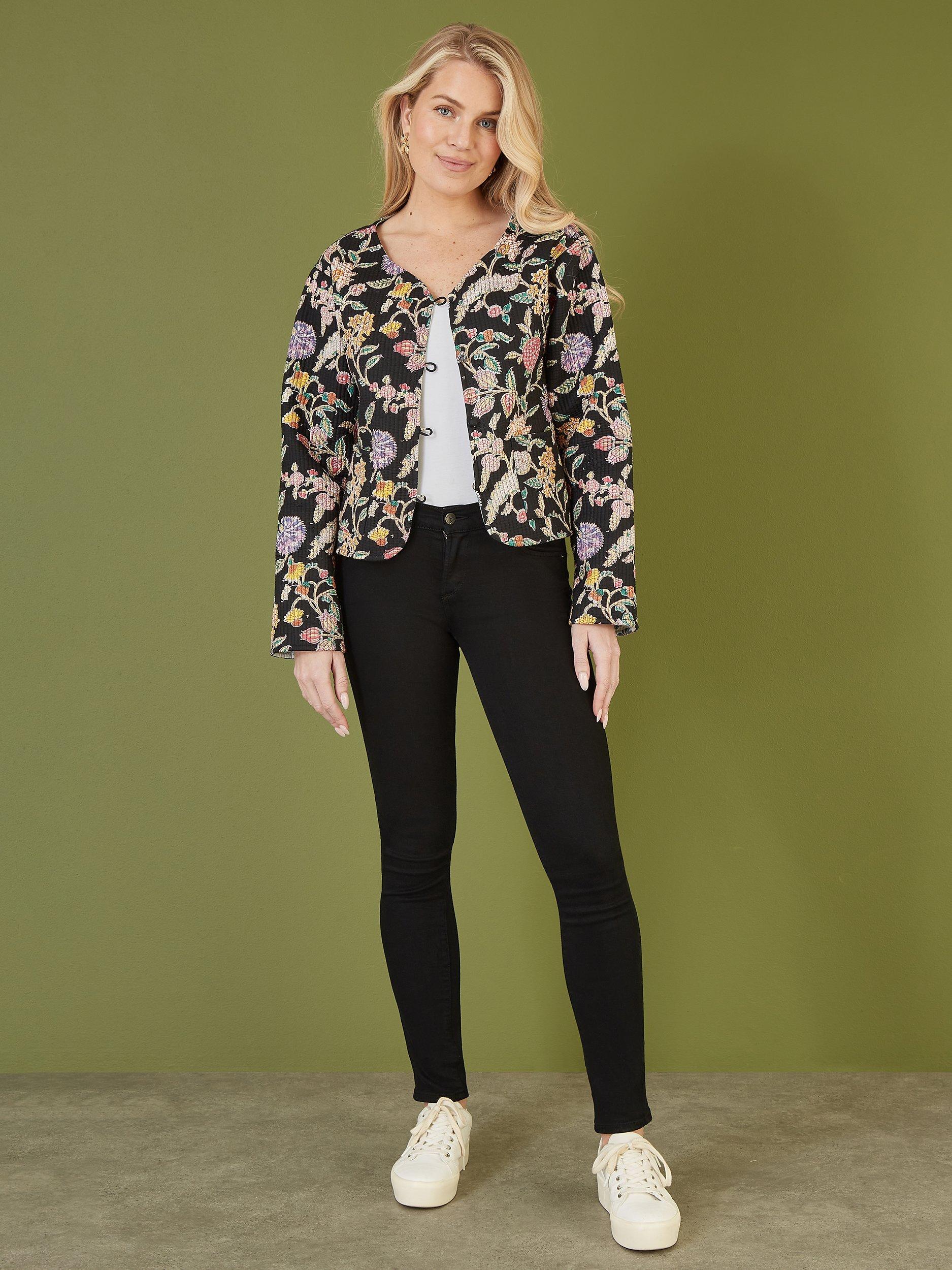 Product image 2 of 6, which shows Yumi Floral Print Reversible Cropped Quilted Jacket, Black/Multi, 8