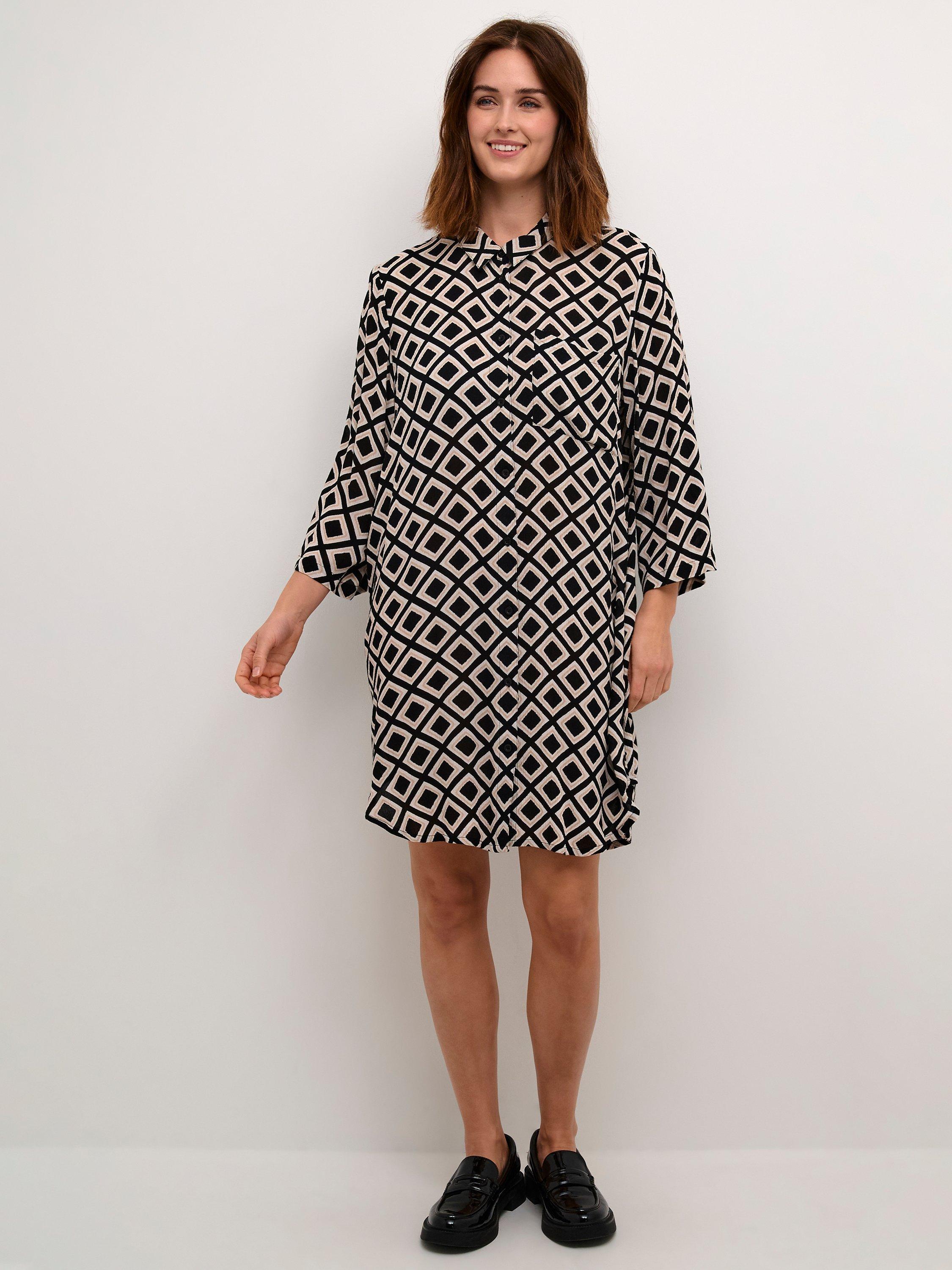 Product image 1 of 5, which shows KAFFE Jessi Amber Shirt, Black/Multi, 8