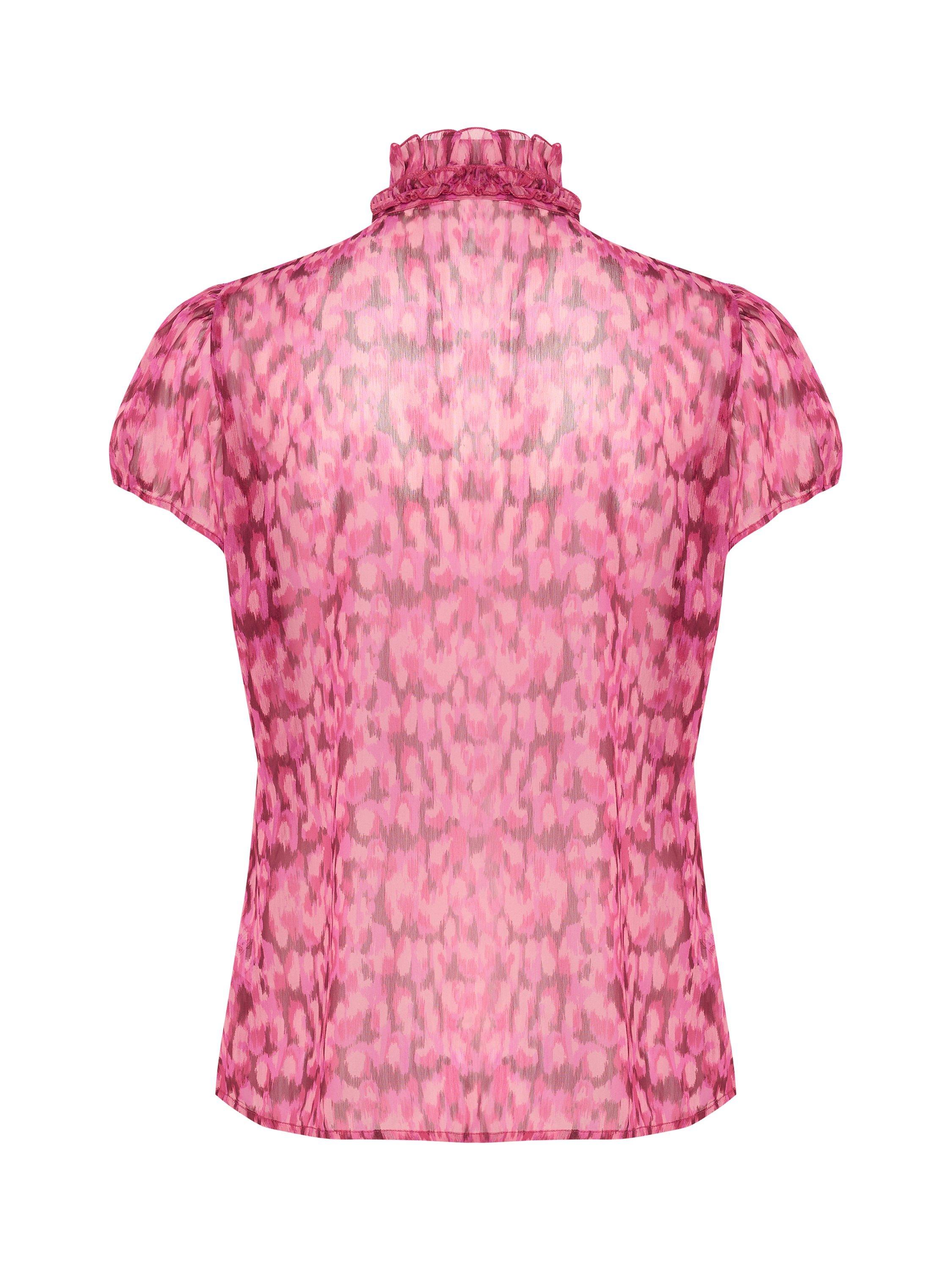 Product image 4 of 4, which shows Saint Tropez Lilja Crinkle Shirt, Fuchsia, S