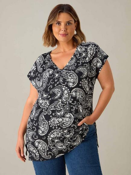Live Unlimited Curve Petite Monochrome Paisley Print Top, Black/White, Black/White