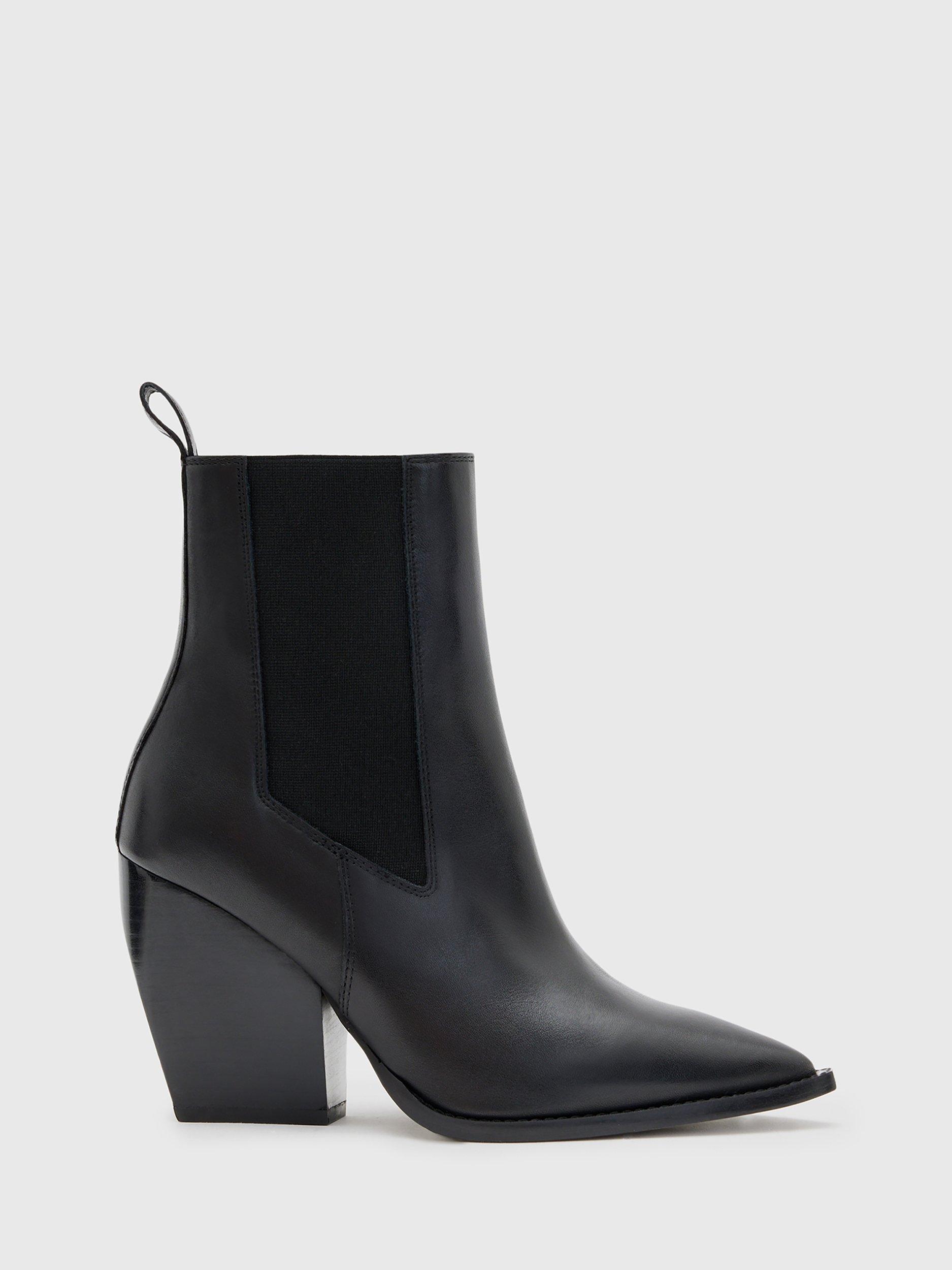 Pointed toe black chelsea boots hotsell