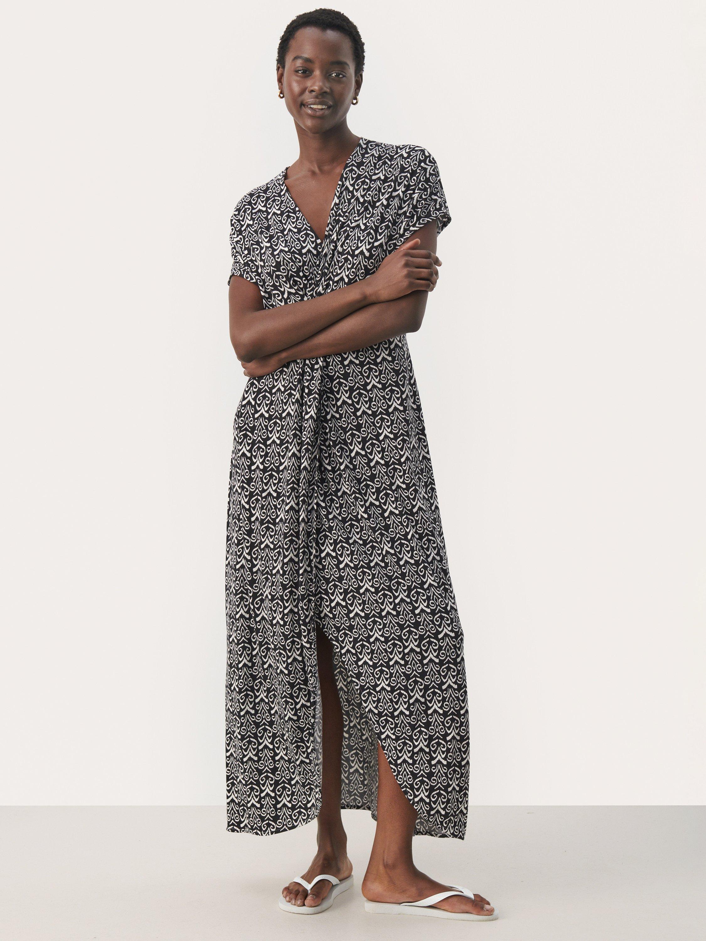 Product image 1 of 6, which shows Part Two Griet Knit Detail Maxi Dress, Black/White, XS