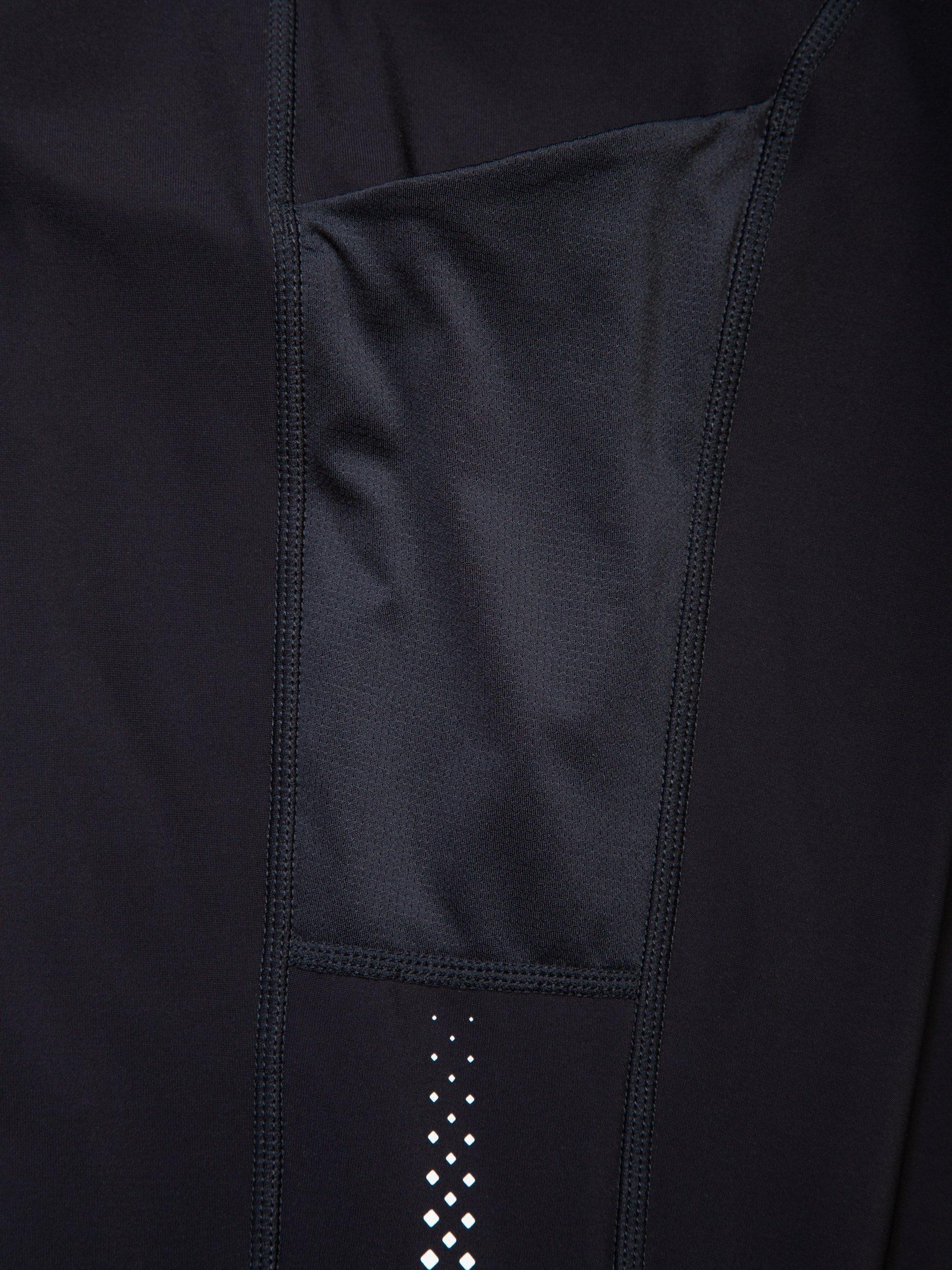 Product image 8 of 11, which shows Ronhill Thermal Winter Running Tights, All Black, 8