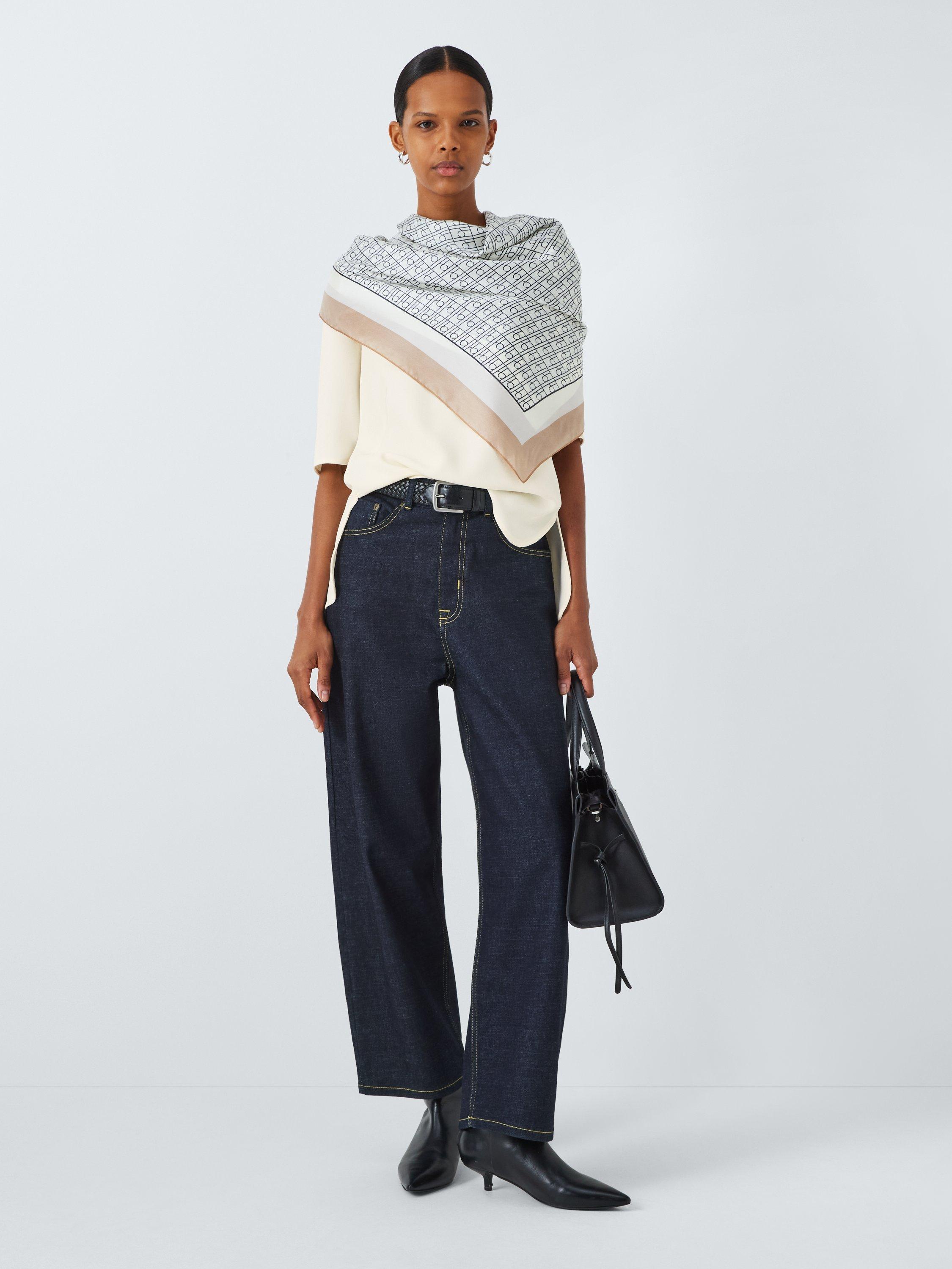 Product image 3 of 6, which shows Marella Vanessa Short Sleeve Top, Wool White, 8