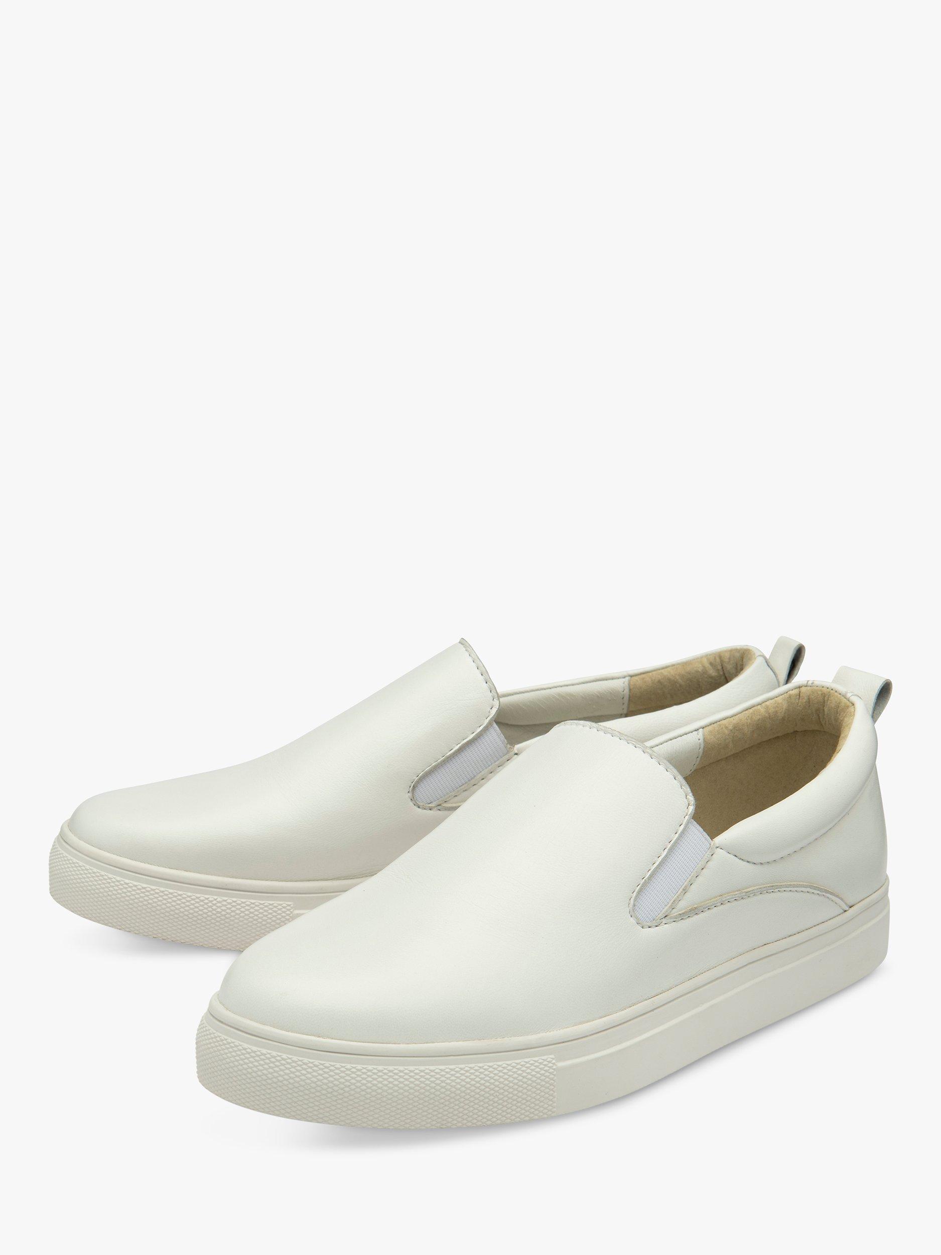 Product image 2 of 4, which shows Ravel Linton Leather Casual Shoes, White, 4