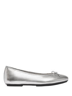 FitFlop Delicato Leather Bow Ballerina Pumps, Silver