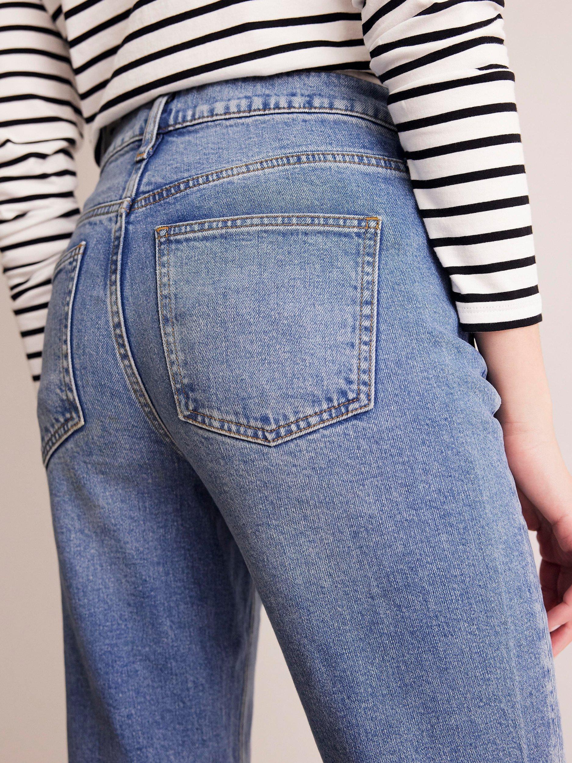 Product image 5 of 7, which shows Boden Mid Rise Girlfriend Jeans, Light Vintage, 27R
