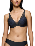 Triumph Body Make-Up Illusion Lace Padded Underwired Bra