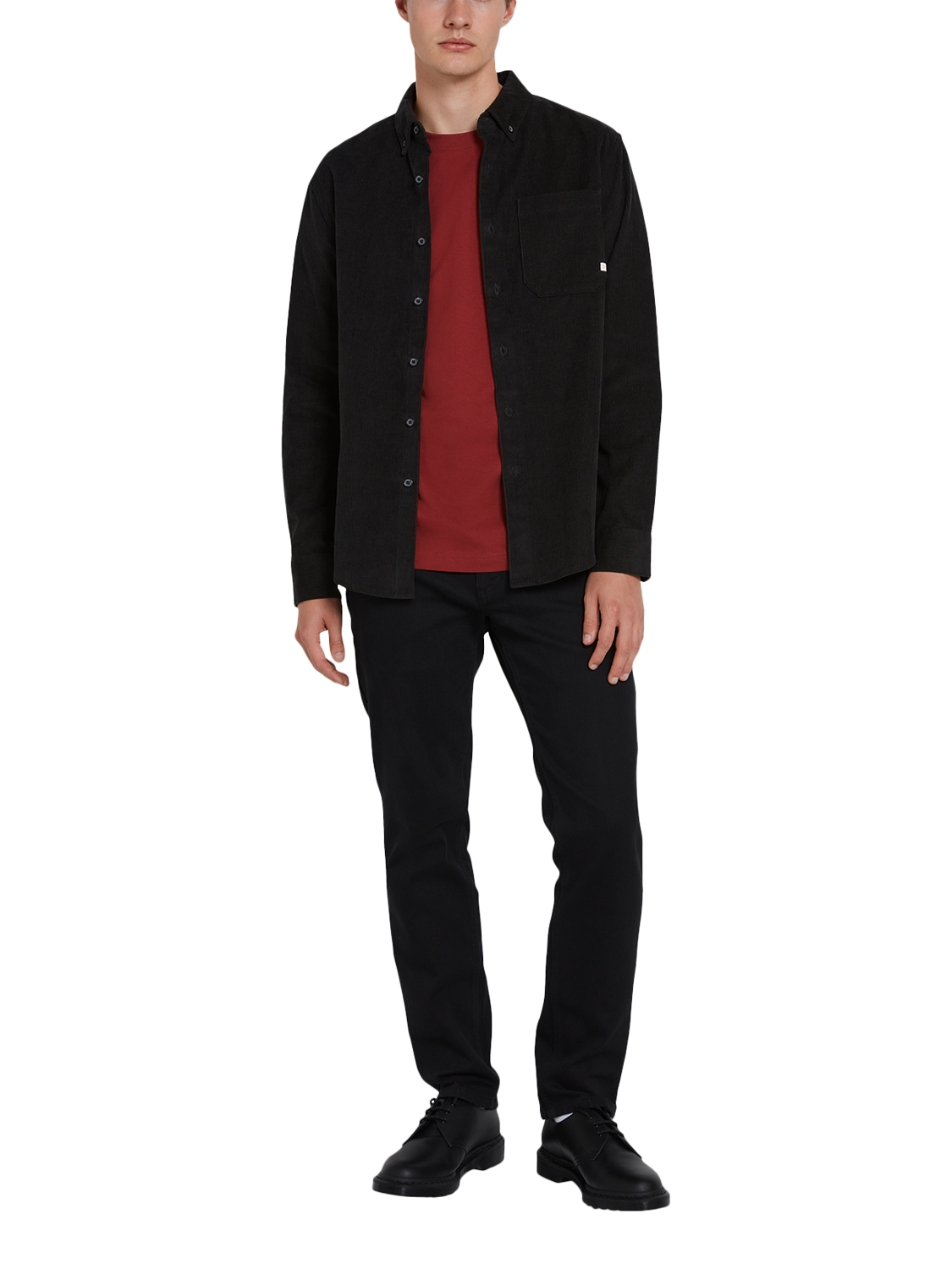 Product image 3 of 5, which shows Farah Danny Organic Cotton T-Shirt, Worn Red, L