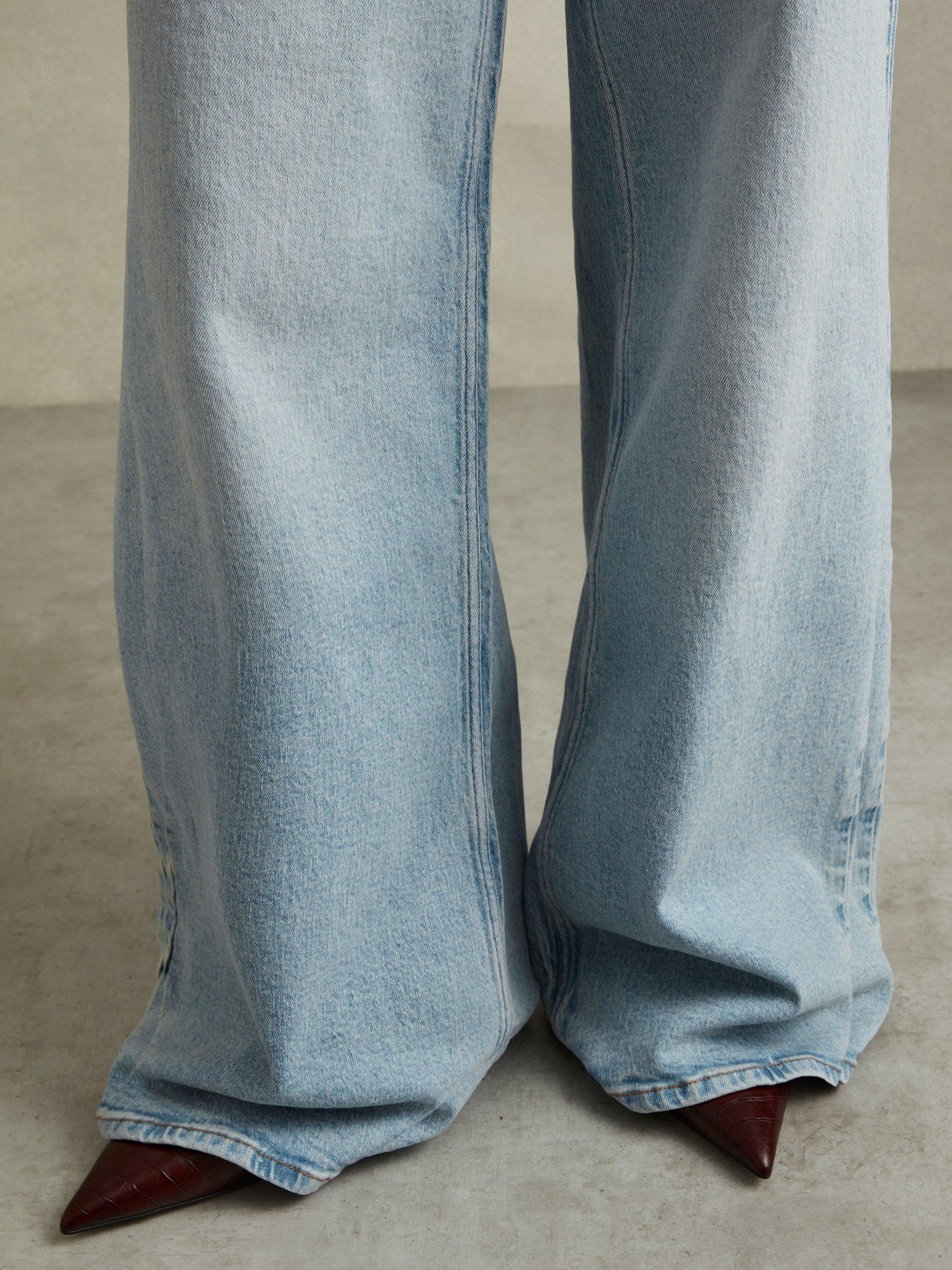 Product image 4 of 5, which shows Reiss Crete Wide Leg Jeans, Light Blue, 28R