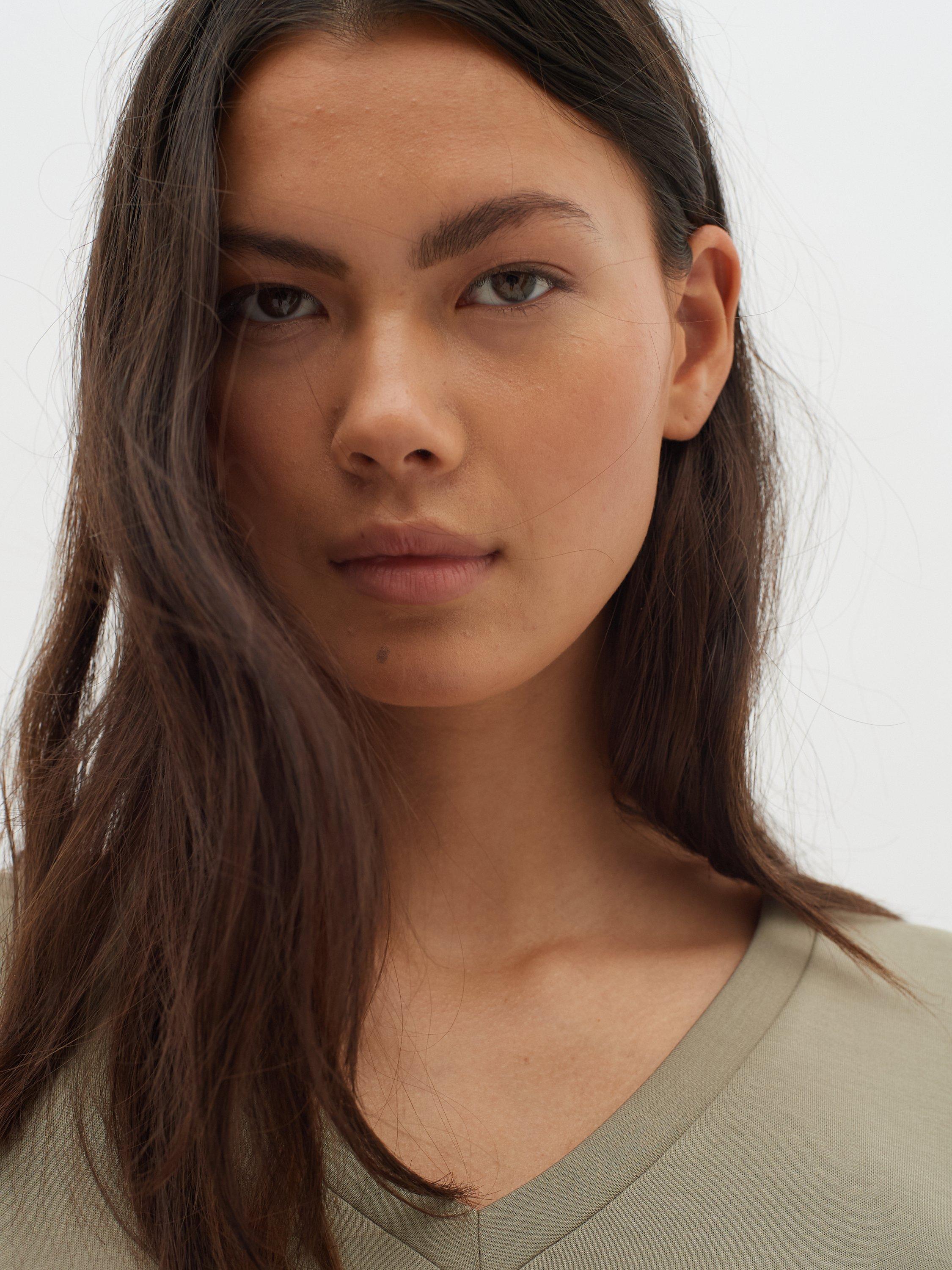 Product image 4 of 6, which shows InWear Leicent Oversized Top, Natural, XS