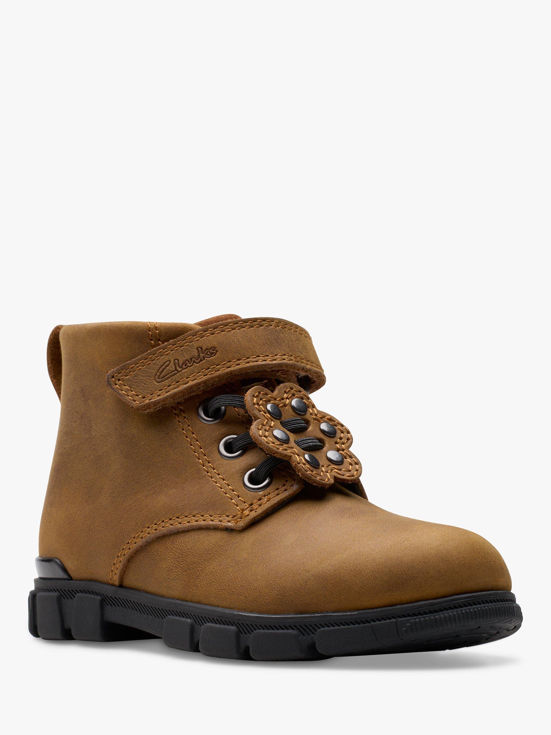 Product image 7 of 7, which shows Clarks Kids' Evyn Top Leather Ankle Boots, Tan, 4.5 G Jnr