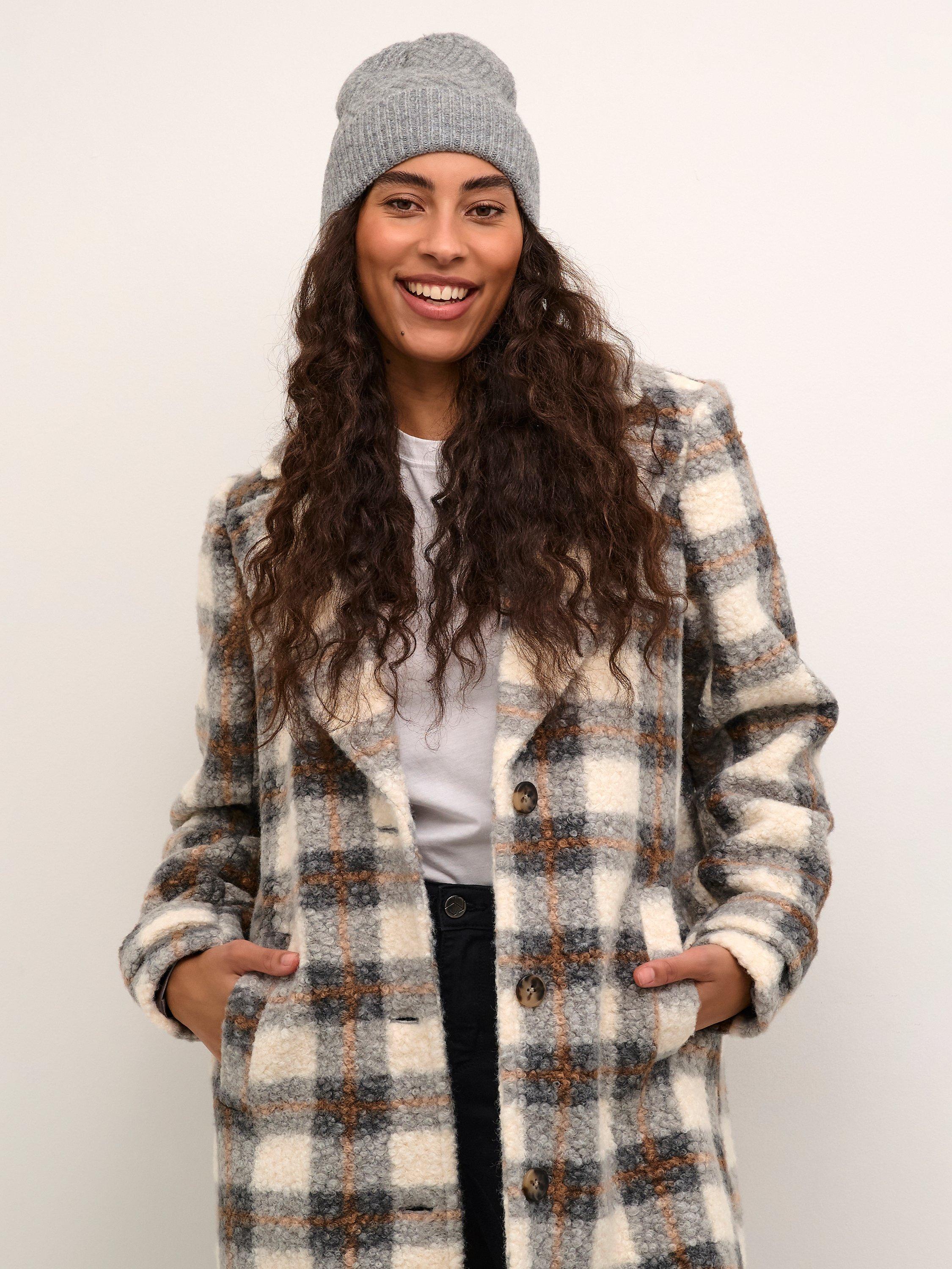 Product image 1 of 2, which shows KAFFE Getty Beanie, Grey Melange, One Size