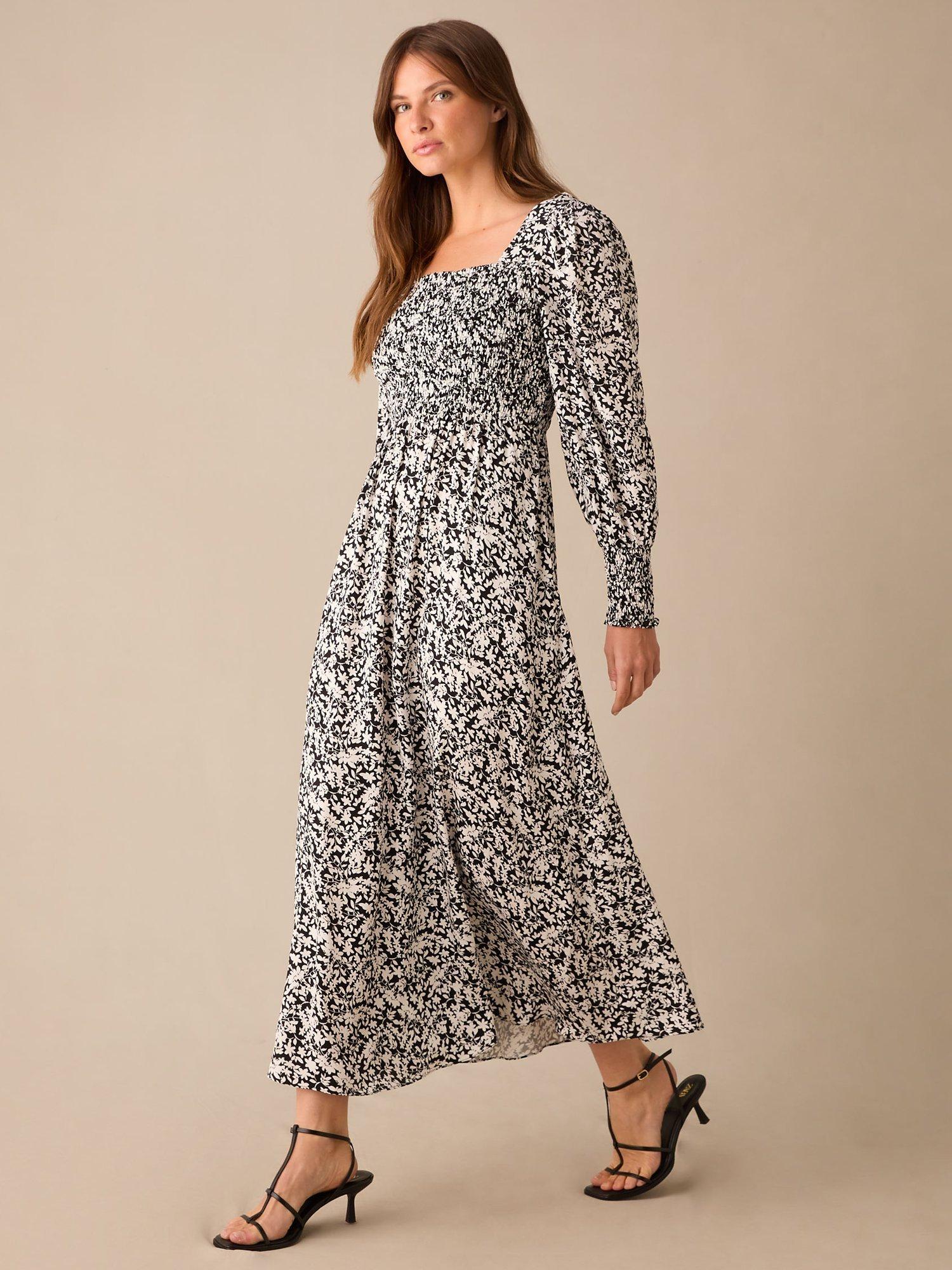 Product image 1 of 4, which shows Ro&Zo Petite Monochrome Floral Dress, Black/White, 6Pt