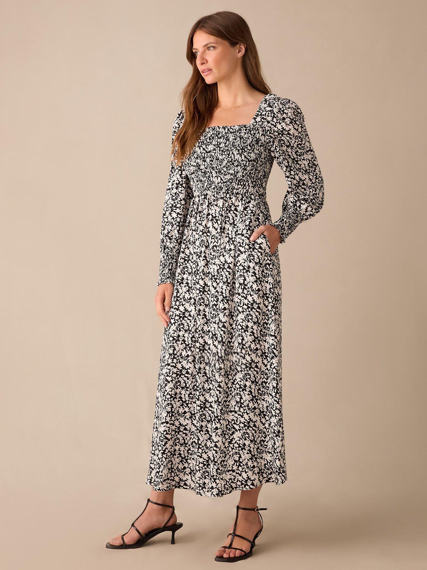 Product image 2 of 4, which shows Ro&Zo Petite Monochrome Floral Dress, Black/White, 6Pt