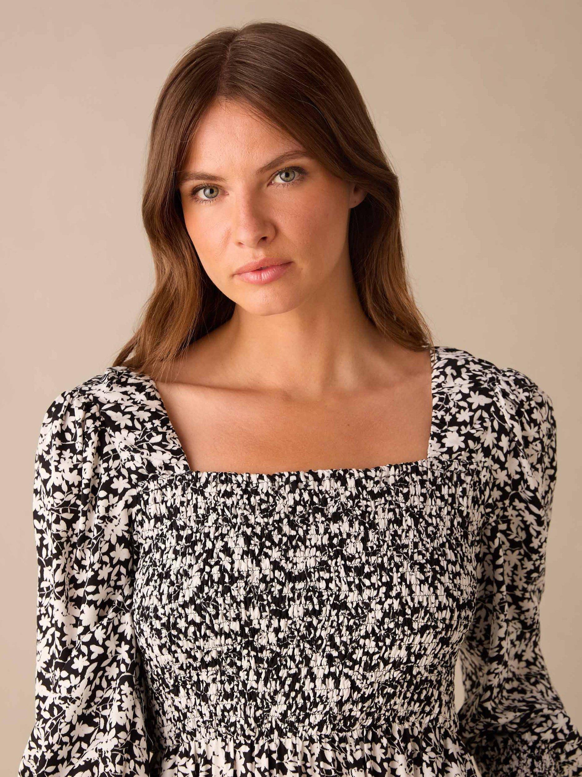 Product image 3 of 4, which shows Ro&Zo Petite Monochrome Floral Dress, Black/White, 6Pt