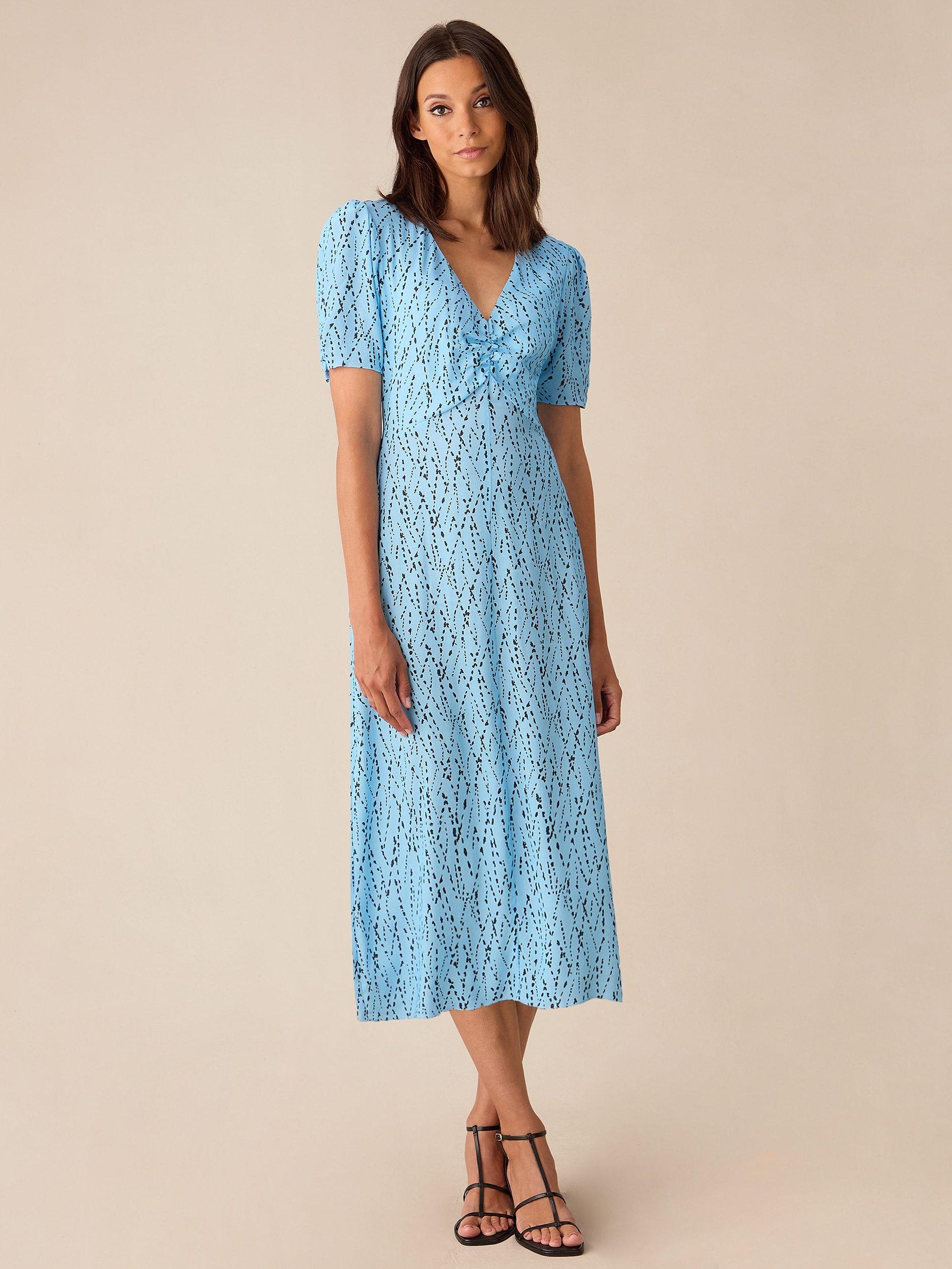 Ro&Zo Dash Print Ruched Midi Dress, Blue