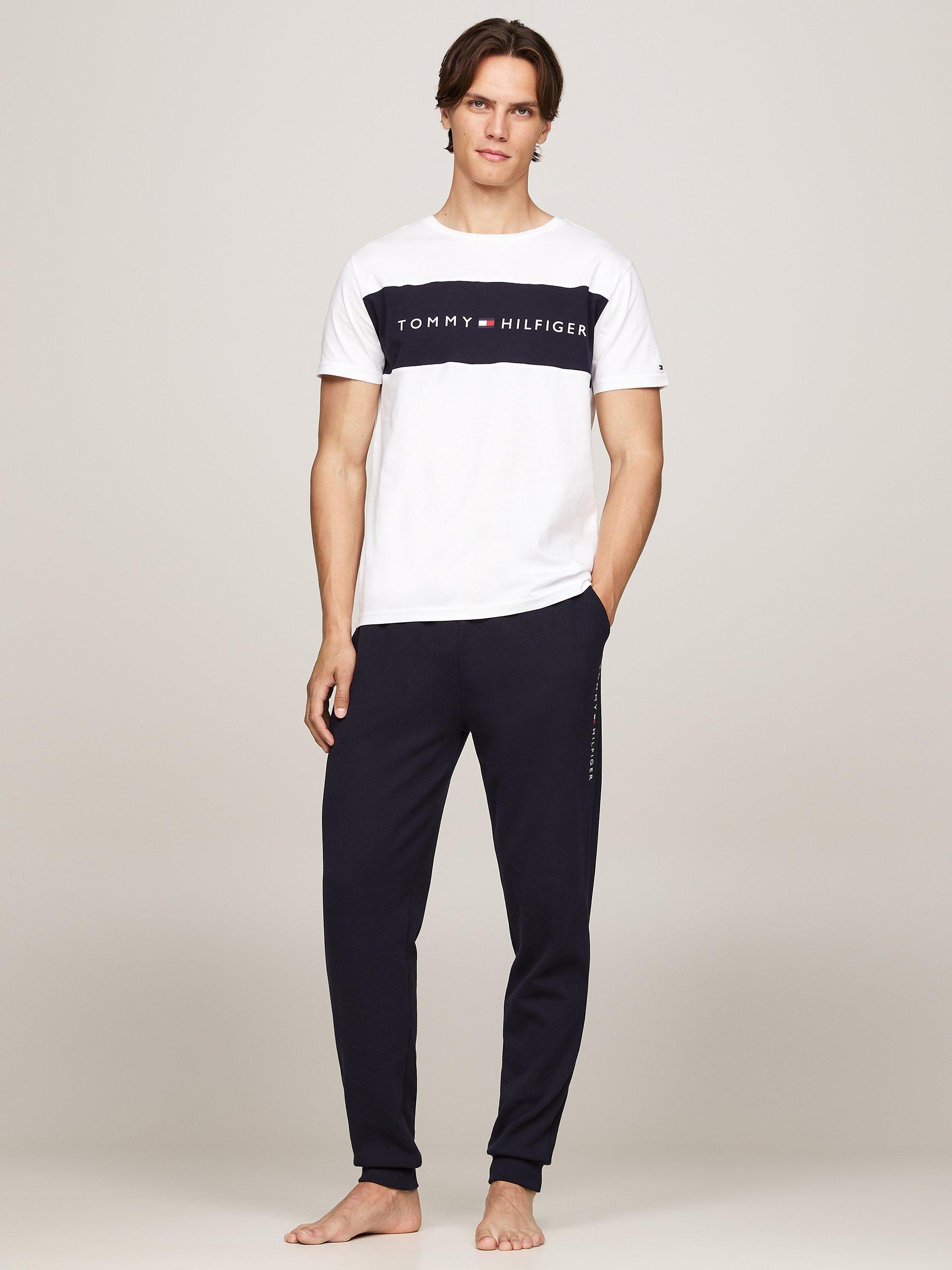 Product image 2 of 5, which shows Tommy Hilfiger Block Logo T-Shirt, White, XL