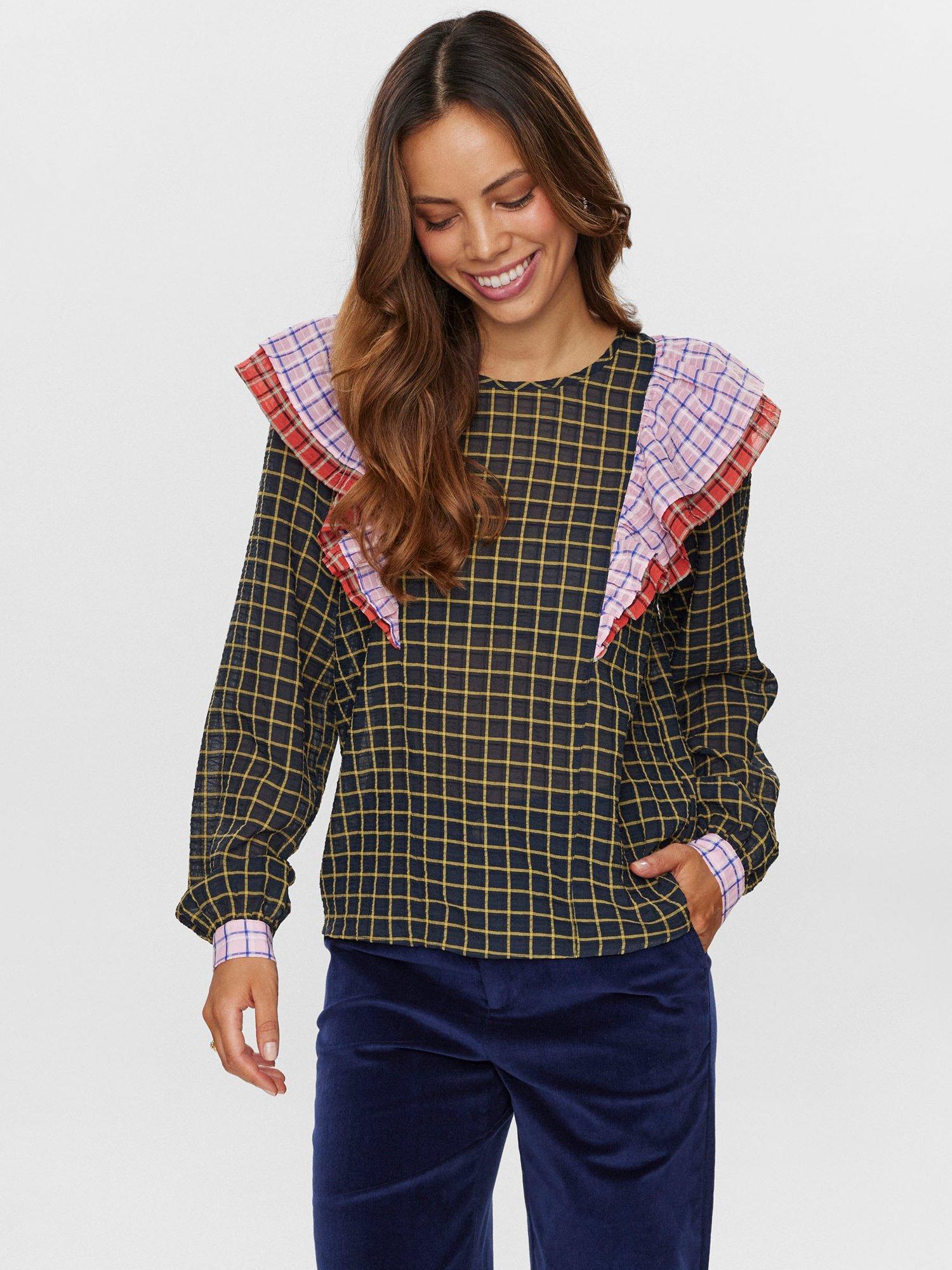 Product image 1 of 7, which shows Numph Nuiggy Check Top, Caviar/Multi, 34