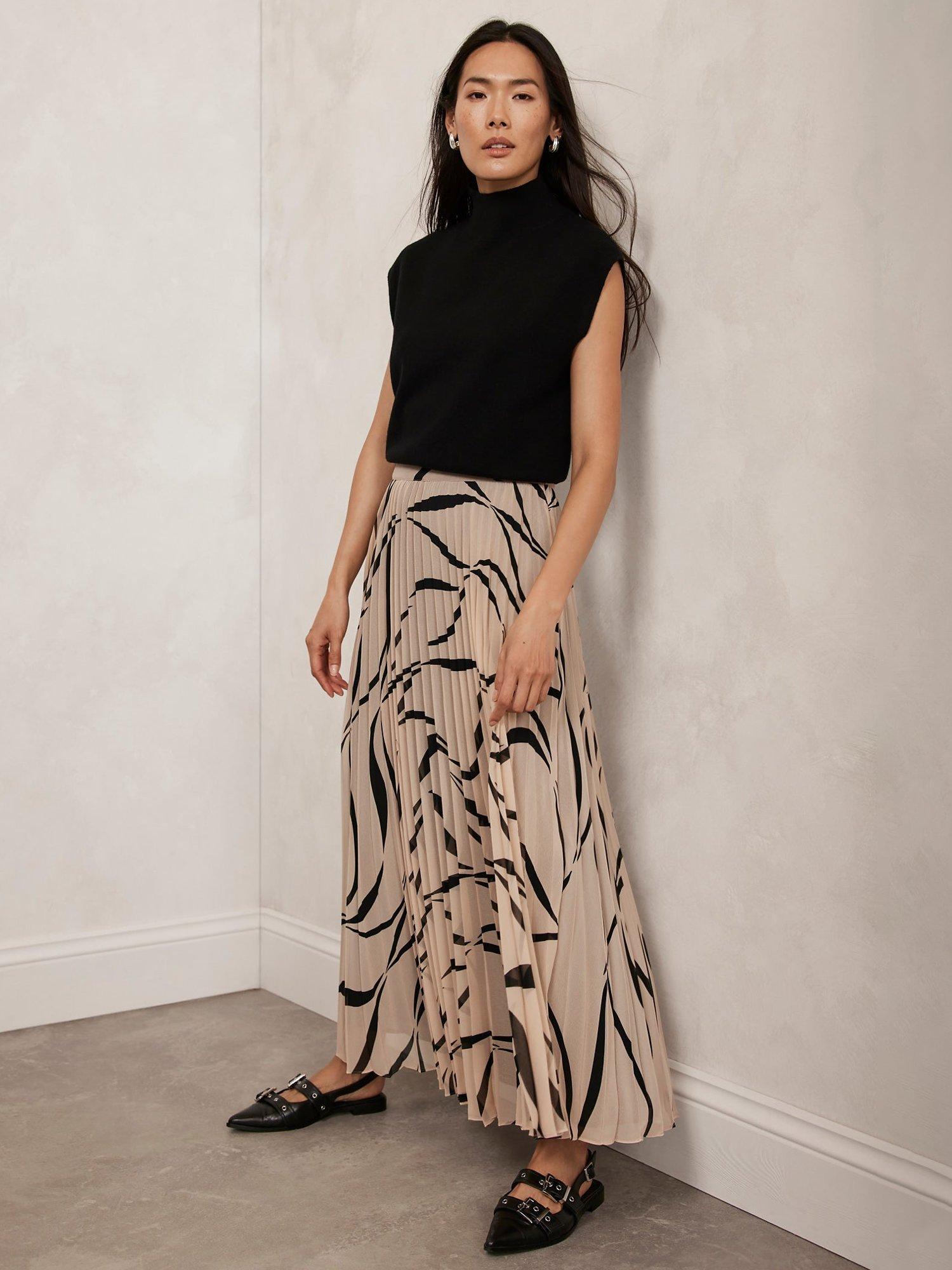 Mint Velvet Graphic Pleated Maxi Skirt Beige Black