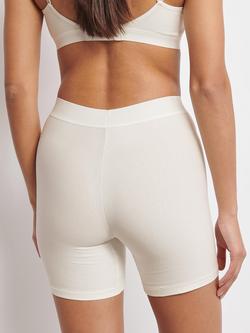 sloggi EVER Ease Cyclist Anti Chafing Shorts - view 2, Silk White